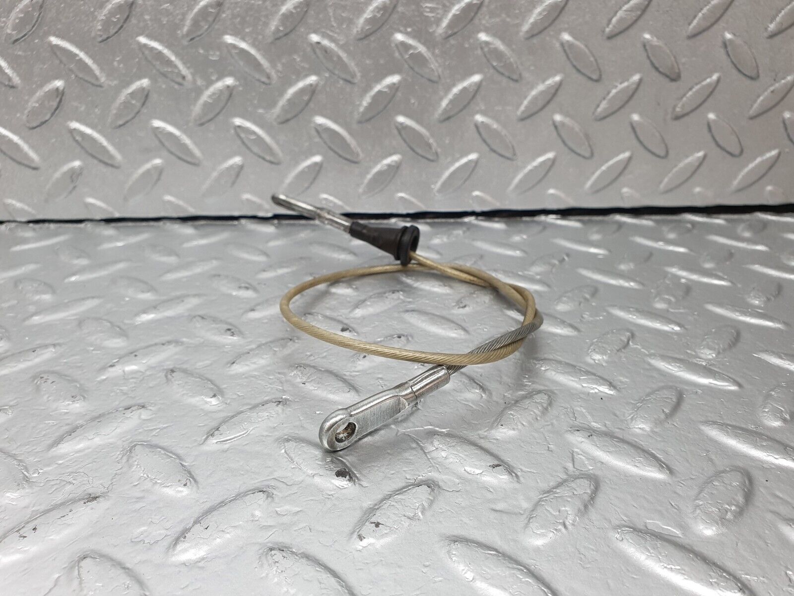 42884 Mercedes-Benz W201 190 2.0L Handbrake Cable