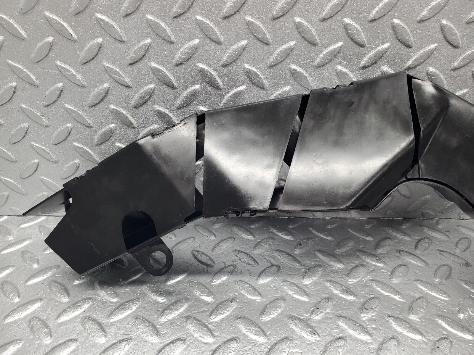 46895 Mercedes-Benz R129 320SL Coupe Rear Left Cable Channel 1298212136