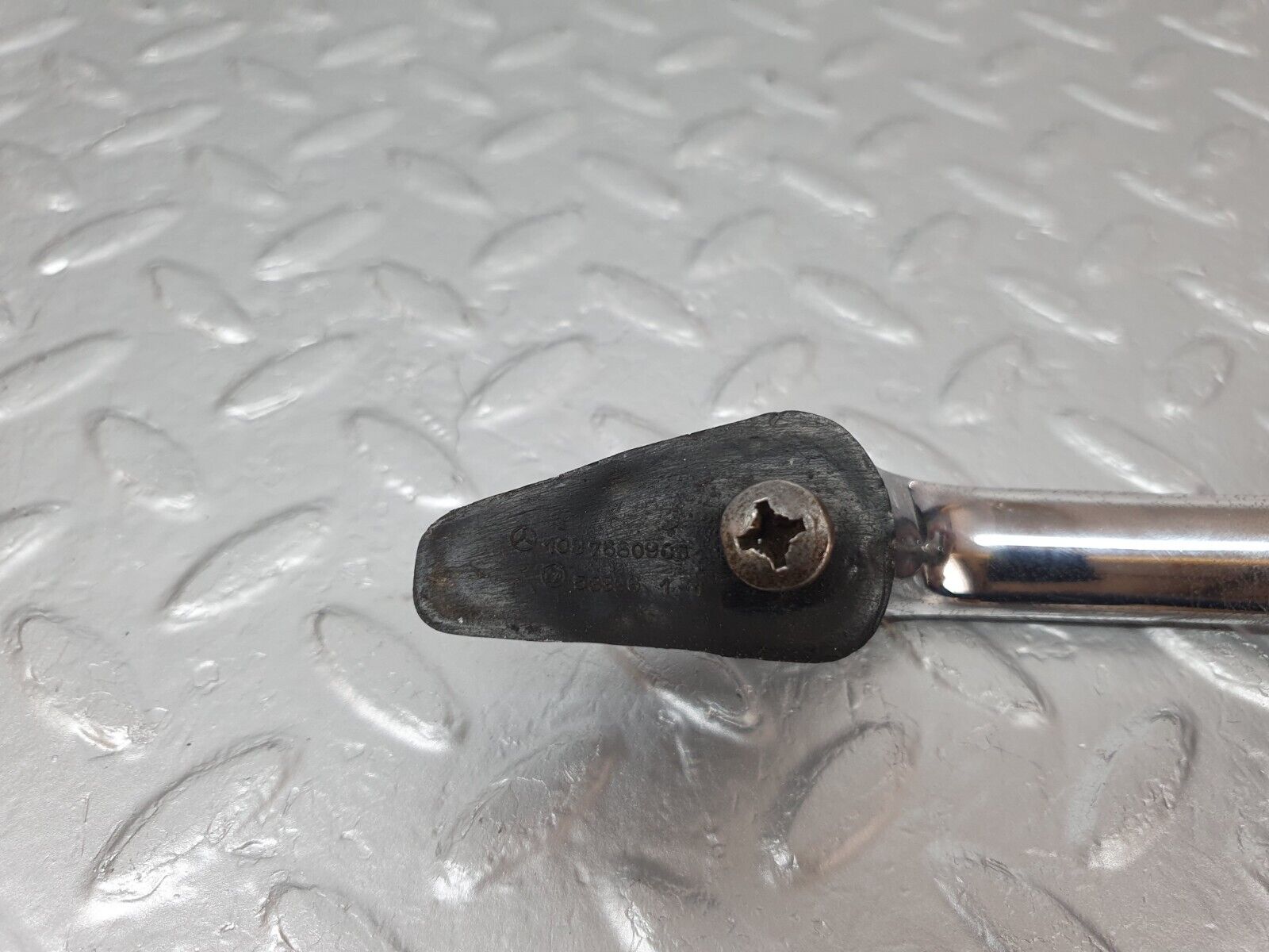 43162 Mercedes-Benz W108 280SE Rear Left Door Exterior Handle 1087661102 1087660905 1087661105