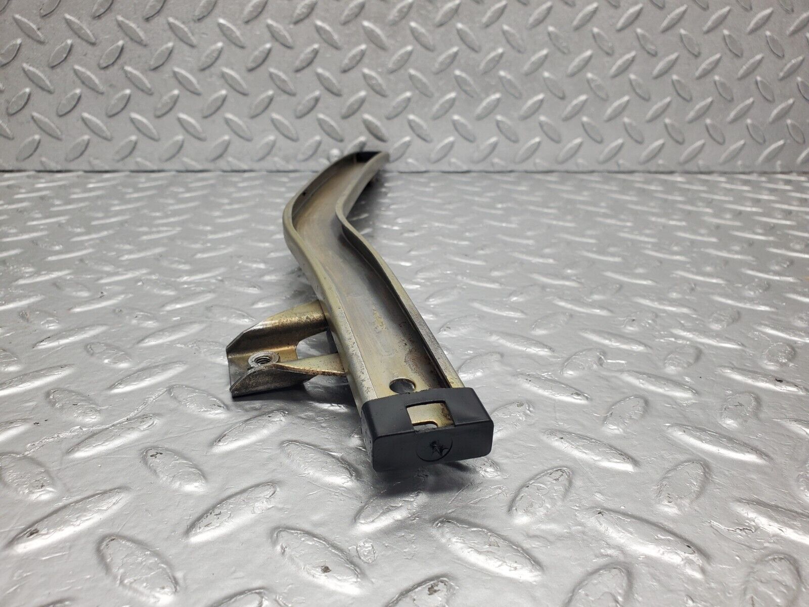 46354 Mercedes-Benz C123 280CE Coupe Rear Left Window Channel