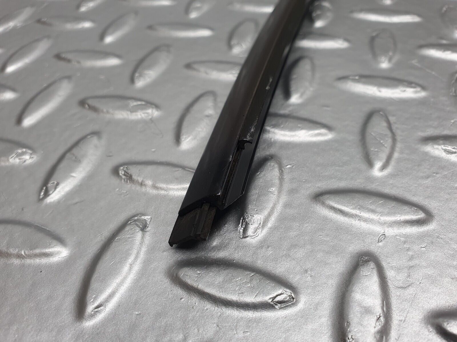 42109 Mercedes-Benz W202 C200 Rear Windscreen Lower Trim