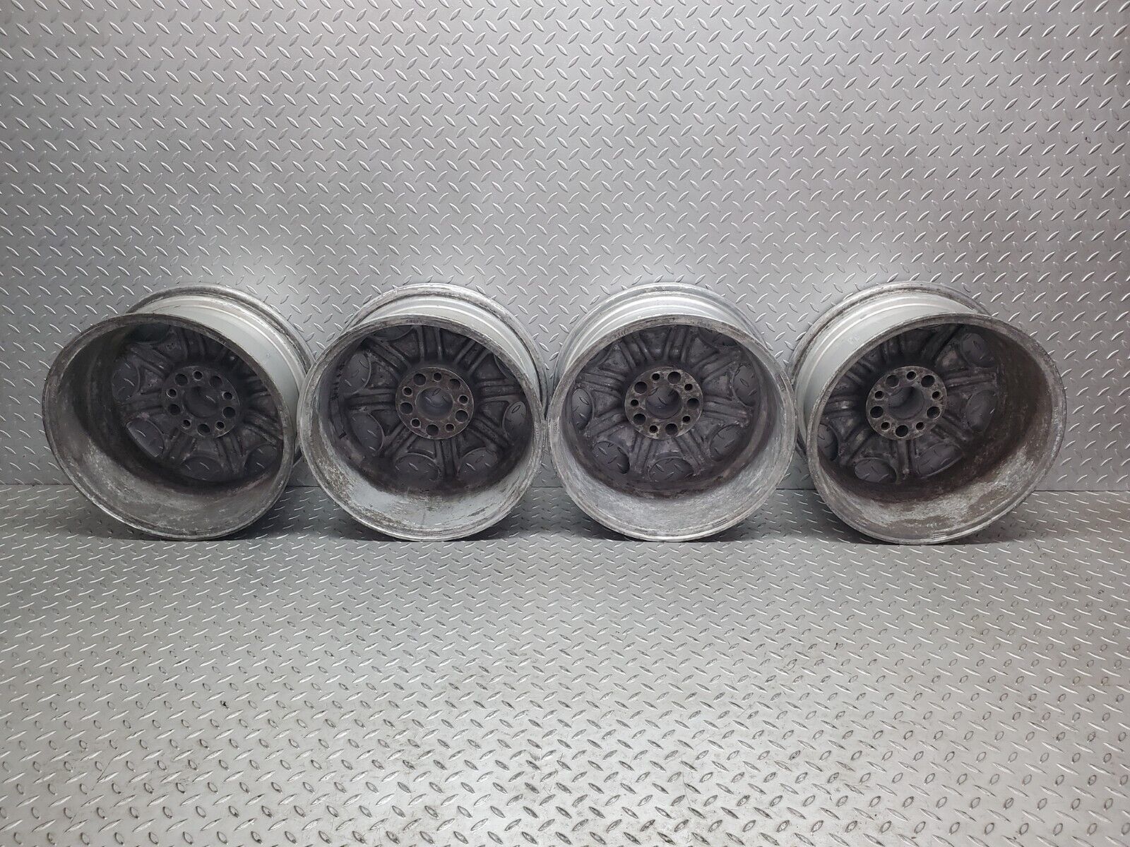 45332 Mercedes-Benz R129 Alloy Wheel Set 7.5Jx16H2 ET40 KBA45087