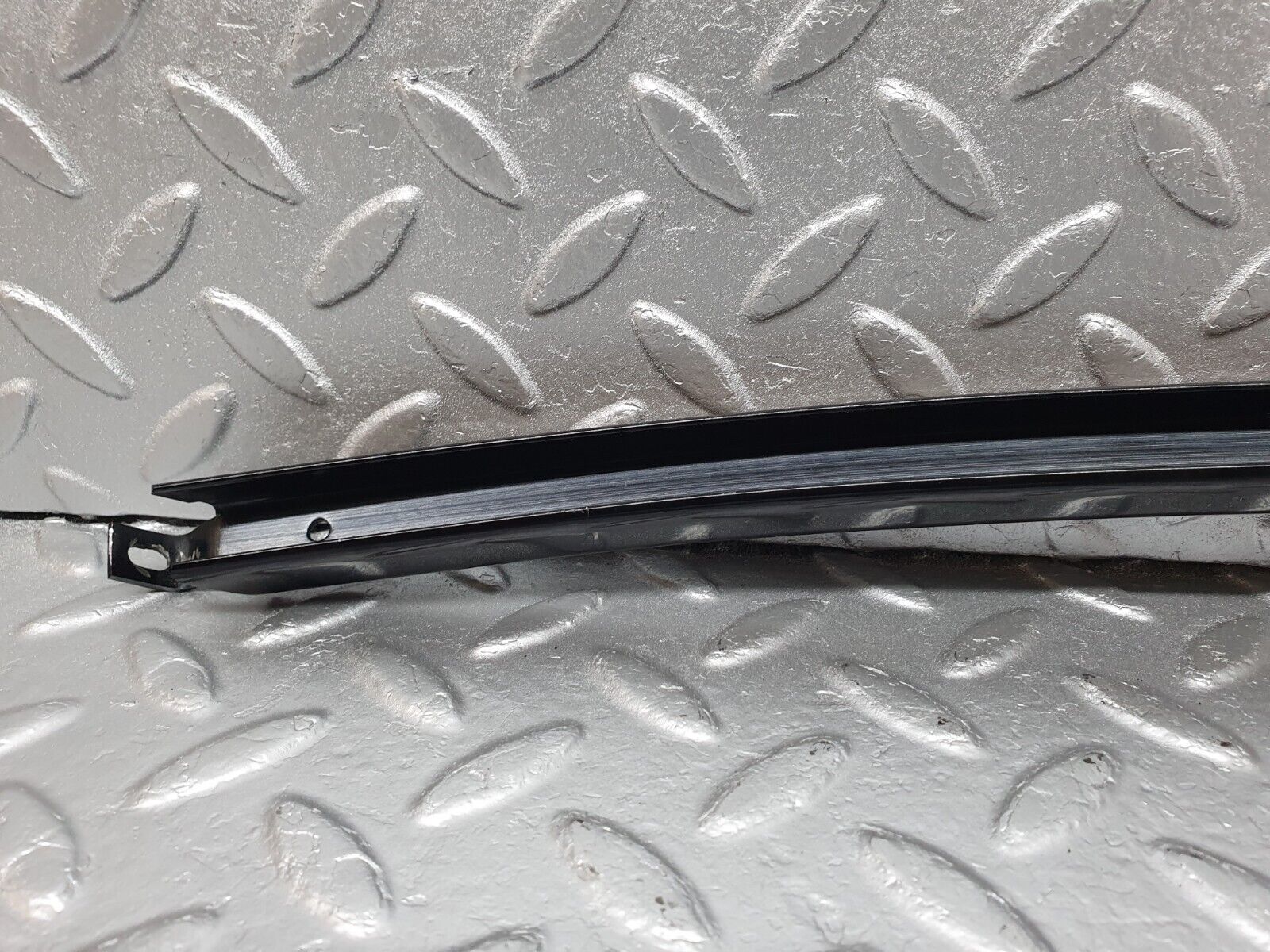 41962 Mercedes-Benz W202 C200 Rear Left Door Window Channel