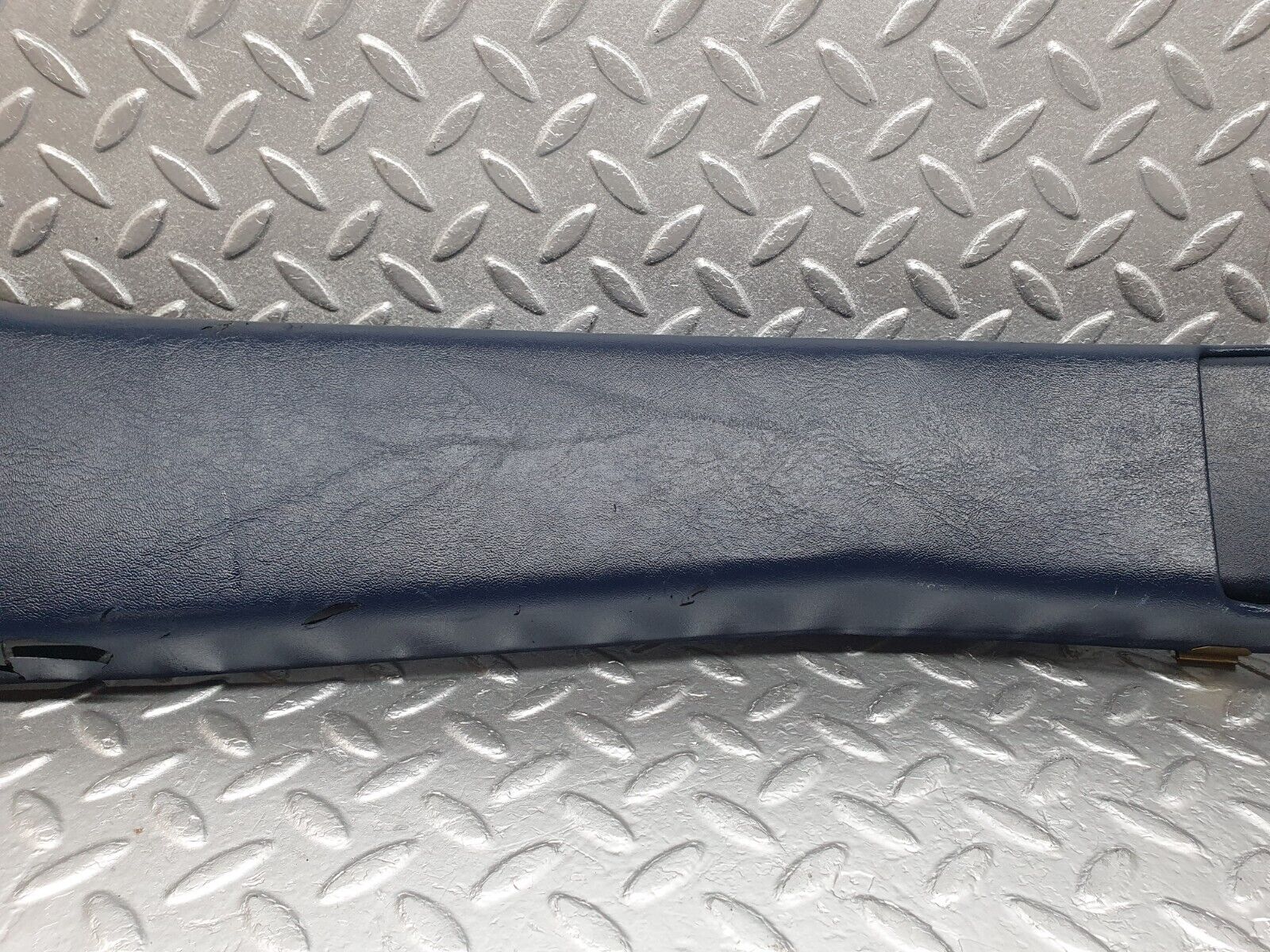 42654 Mercedes-Benz W201 190 2.0L B Pillar Cover Left Blue 2016921789 2016920044