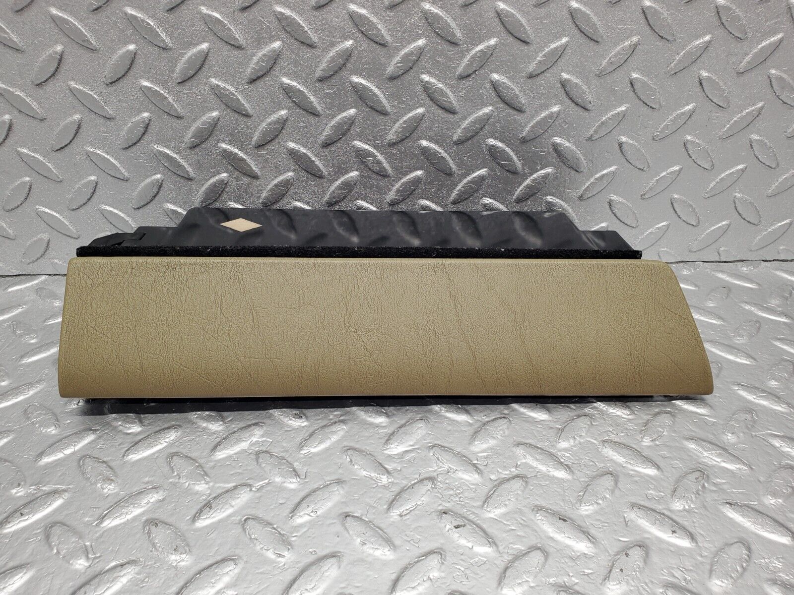 46877 Mercedes-Benz R129 320SL Coupe Dashboard Centre Storage Box 1296800391