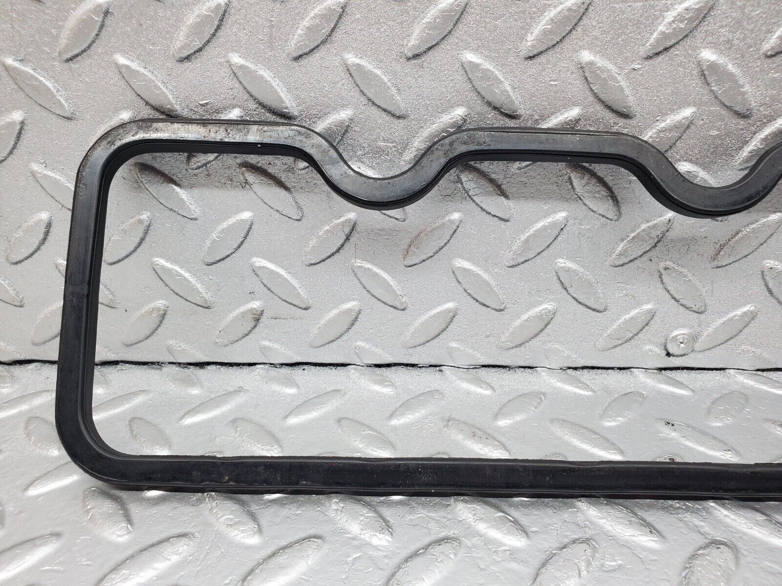 45282 Mercedes-Benz C107 350SLC Coupe Valve Cover Gasket Left Side 1160160521