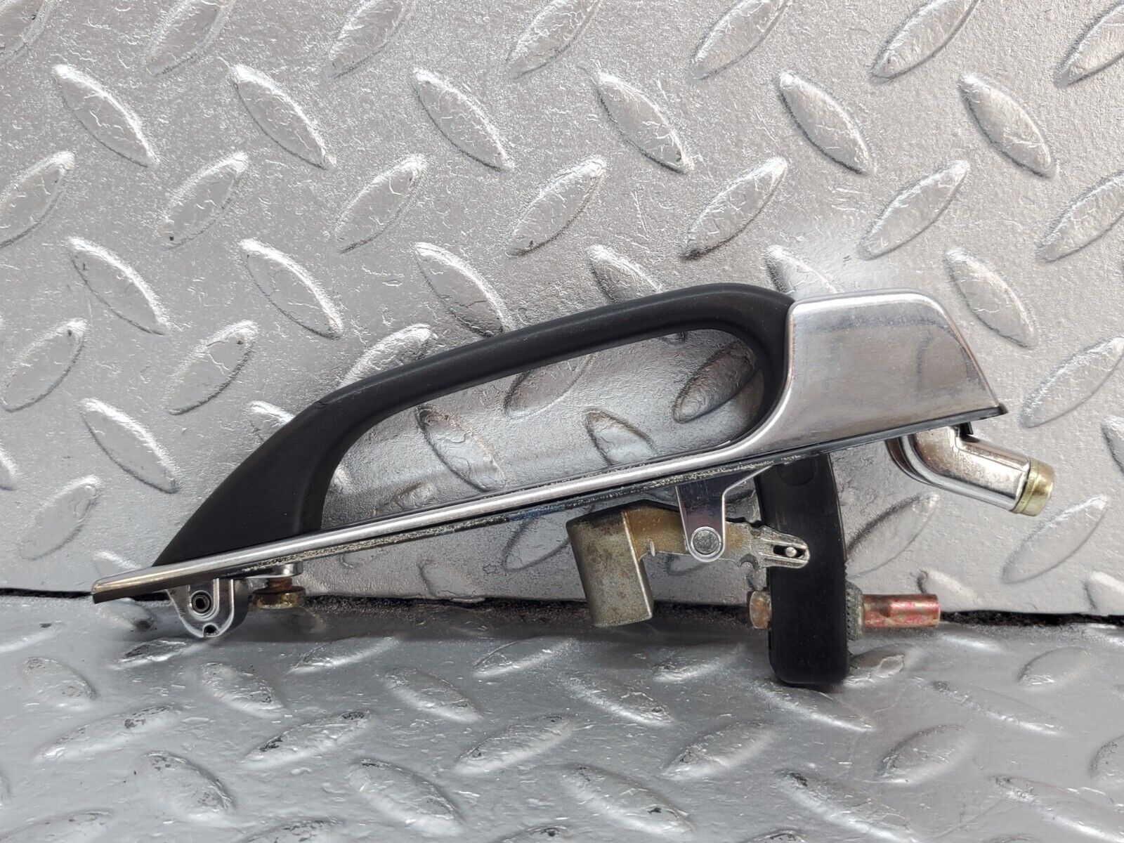 44394 Mercedes-Benz W123 280E Rear Left Exterior Door Handle 1237600359