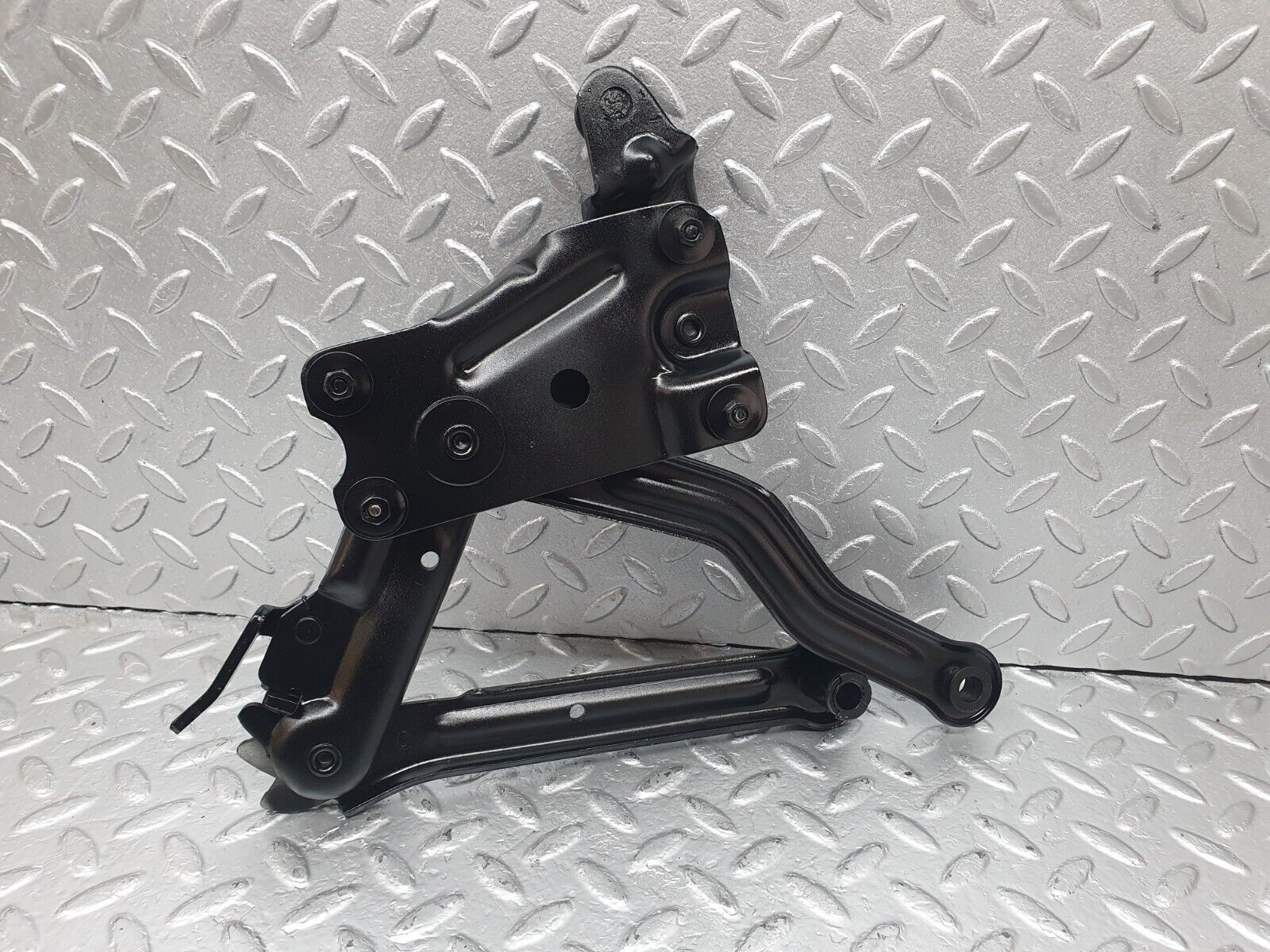 43509 Mercedes-Benz C126 380SEC Coupe Bonnet Hinge Right Side