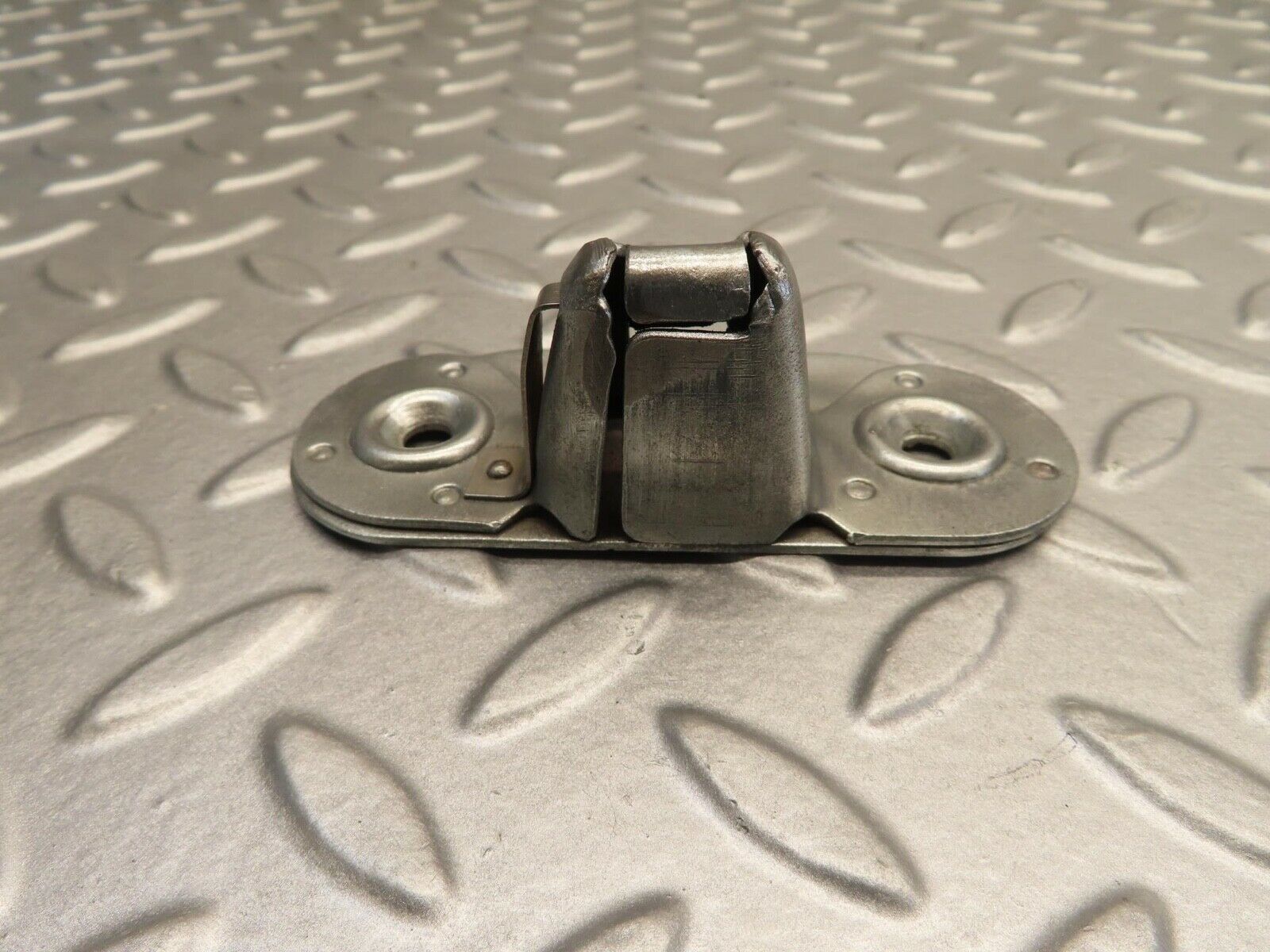 11770 Mercedes-Benz R107 450SL Trunk Lock Latch