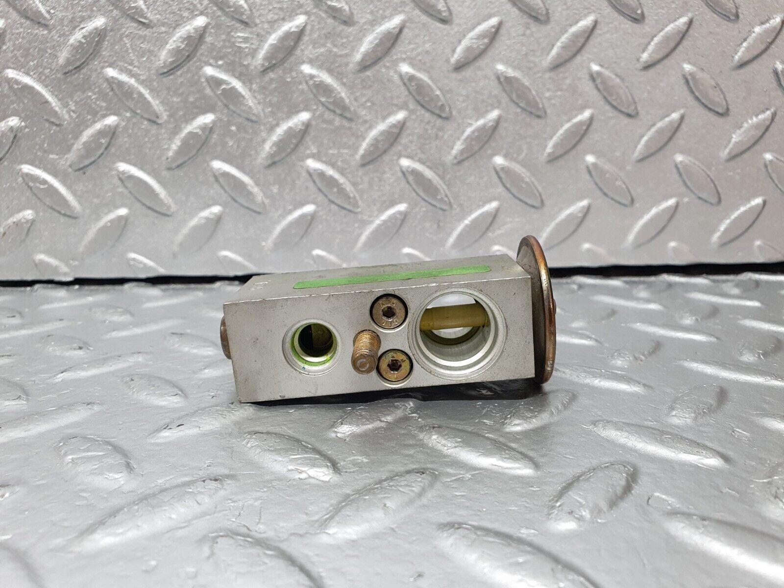 42383 Mercedes-Benz R129 320SL Coupe Air Condition Expansion Valve 1248300084