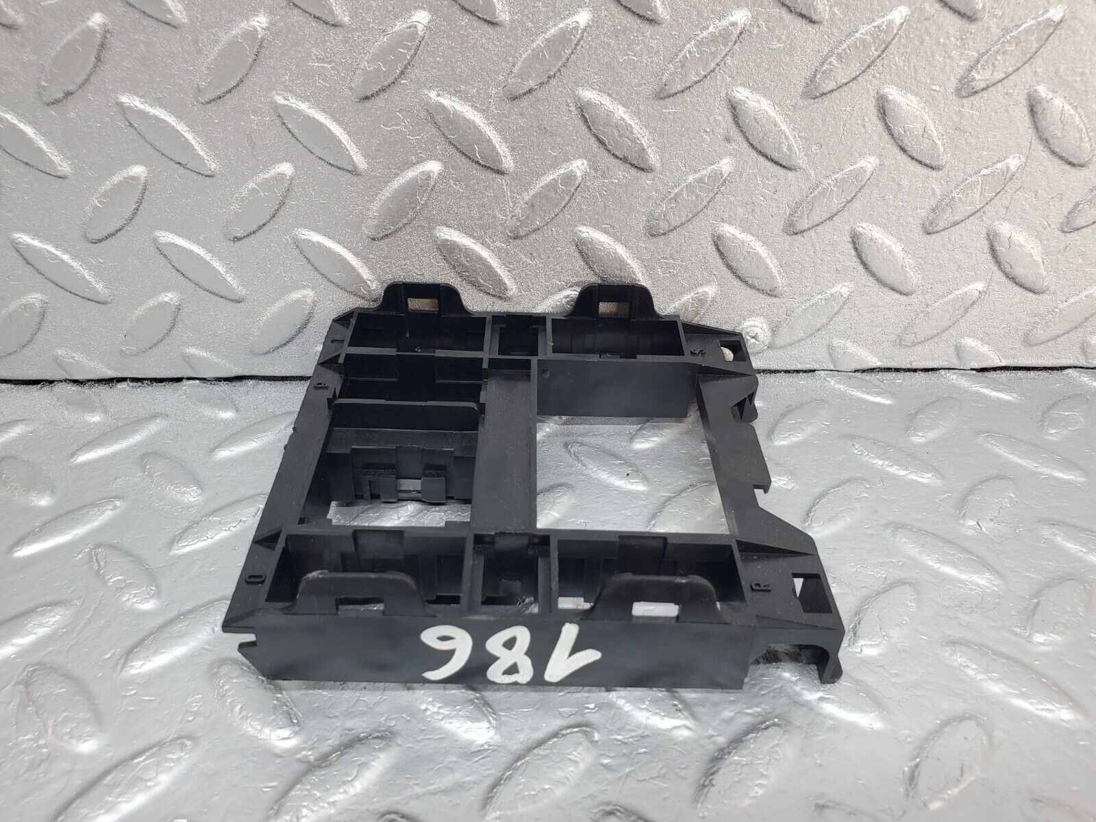 44669 Mercedes-Benz W124 220E Window Regulator Switch Console 1248210271