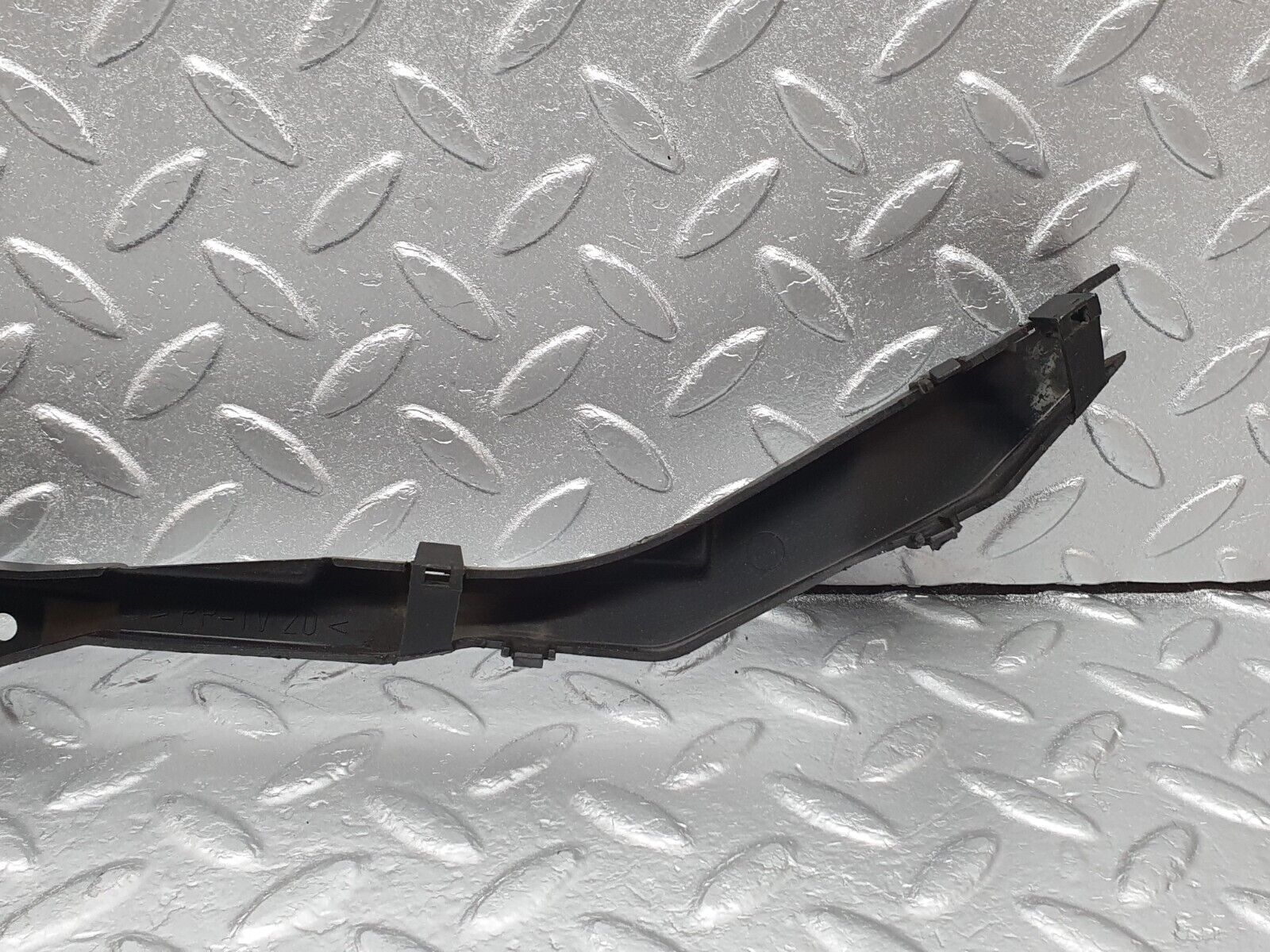 42098 Mercedes-Benz W202 C200 Front Panel Plastic Cover Trim 2026280407