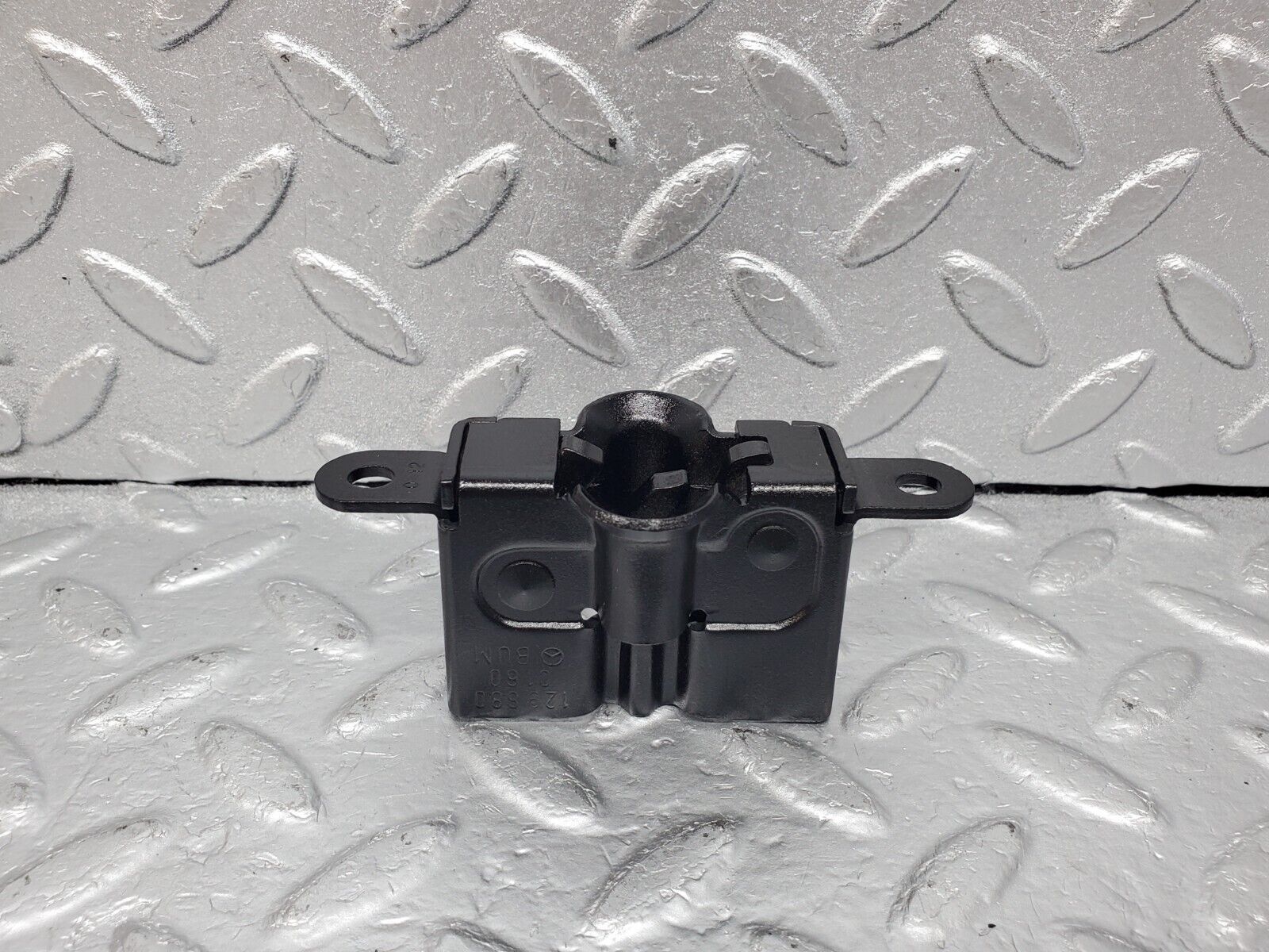 45213 Mercedes-Benz R129 300SL Coupe Bonnet Lock Latch 1298800160