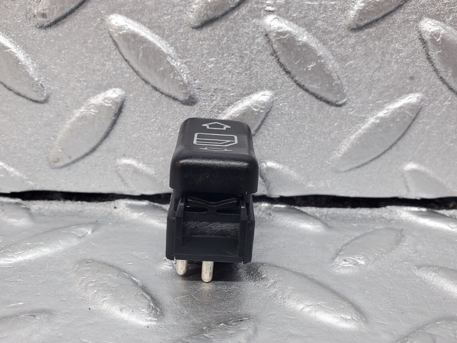 45667 Mercedes-Benz W126 420SE Electric Window Switch Left 1248204610