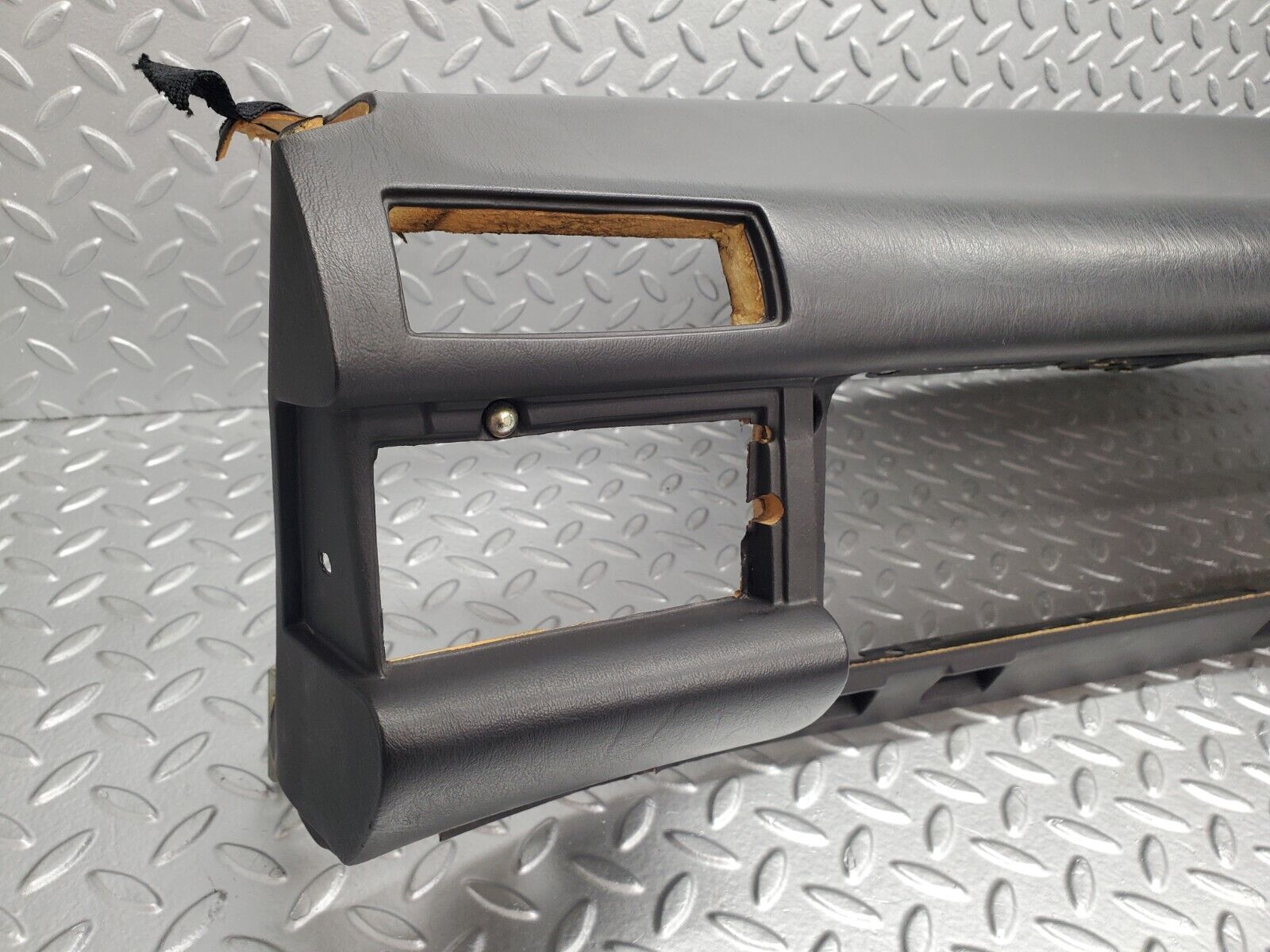 46020 Mercedes-Benz W126 420SE Dashboard Black