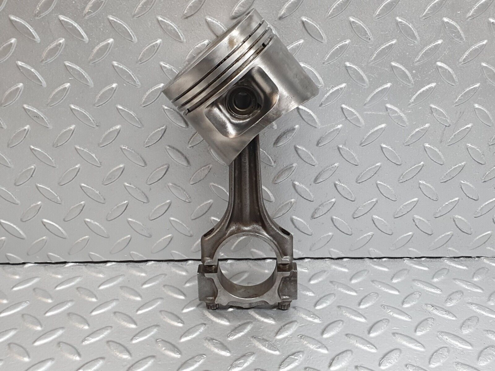 43078 Mercedes-Benz W123 Piston With Connecting Rod 95.485 mm 1020381