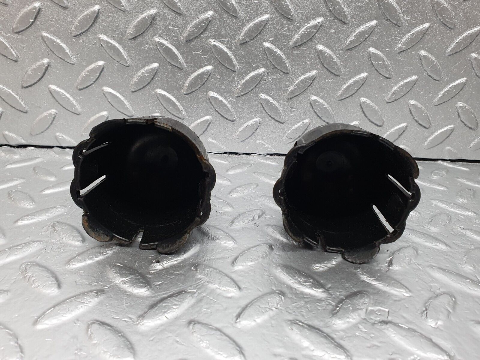 43092 Mercedes-Benz W108 280SE Rear Shock Absorber Top Plastic Cap 2X