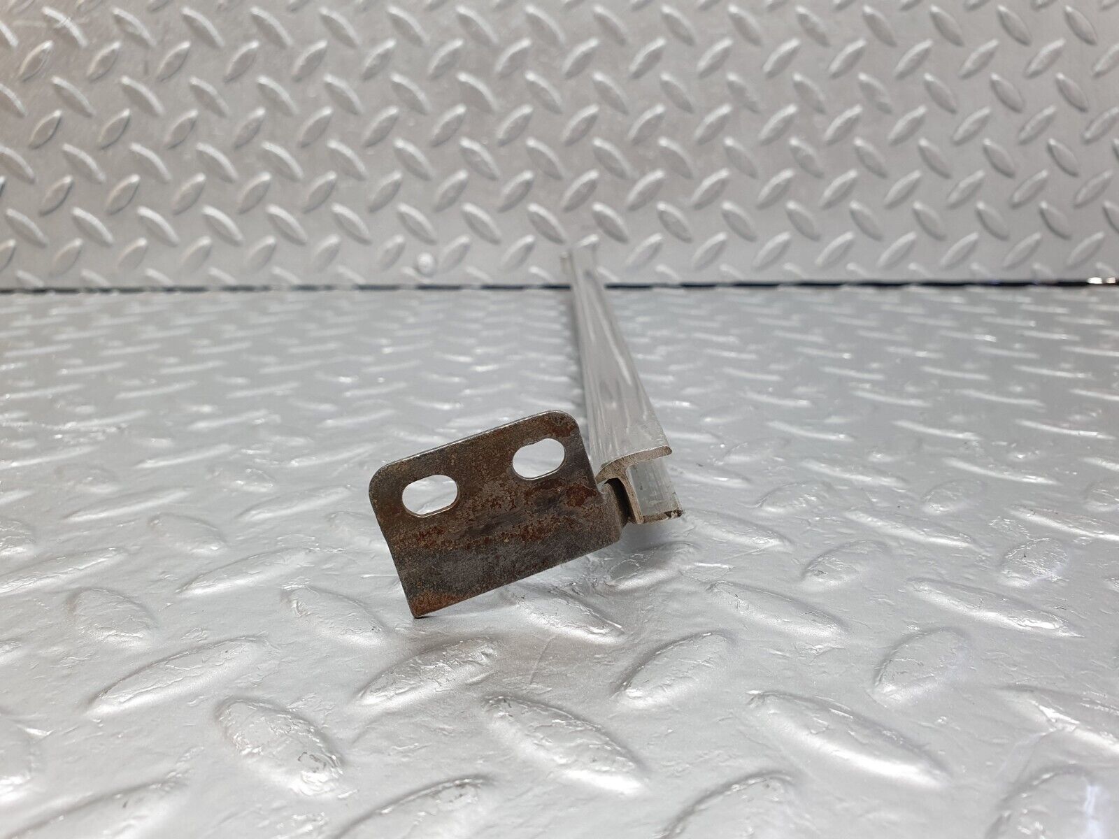 43214 Mercedes-Benz W108 280SE Rear Left Door Window Chrome Channel