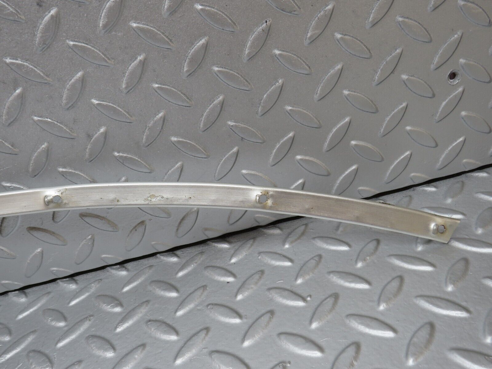35623 Mercedes-Benz R107 280SL Hardtop Interior Roof Chrome