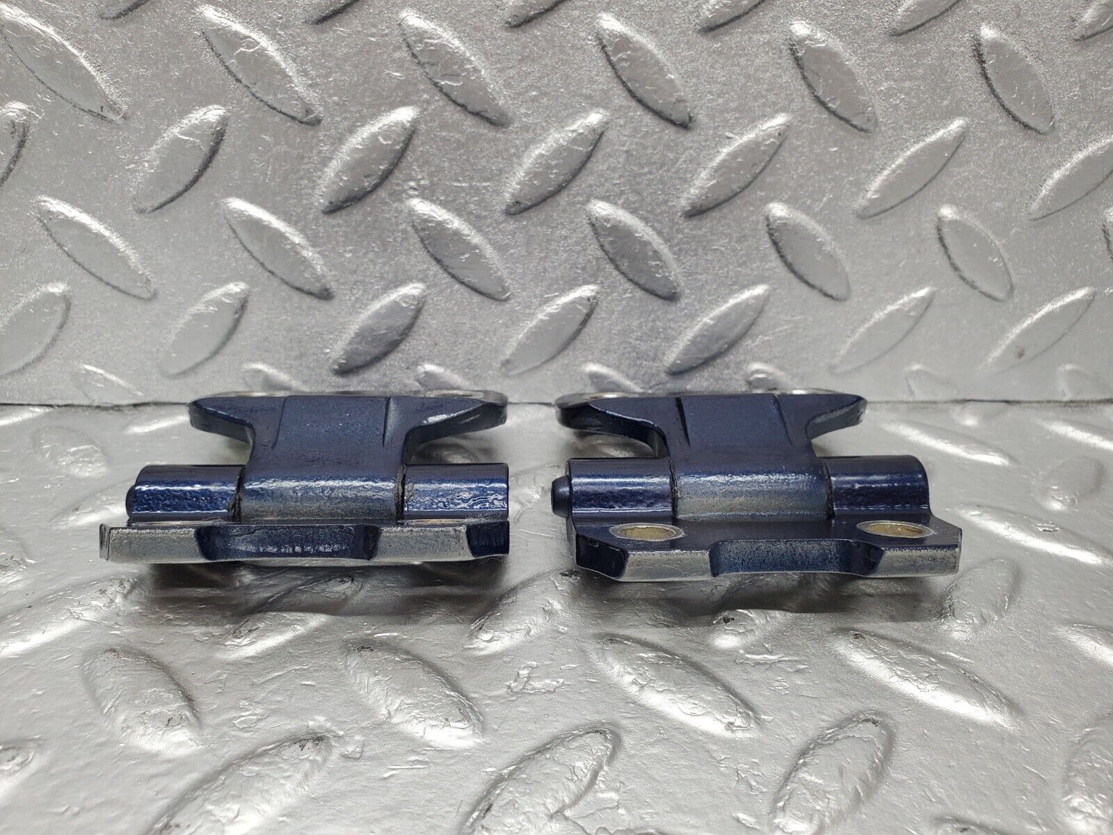 46993 Mercedes-Benz R129 320SL Coupe Door Hinge Left Side