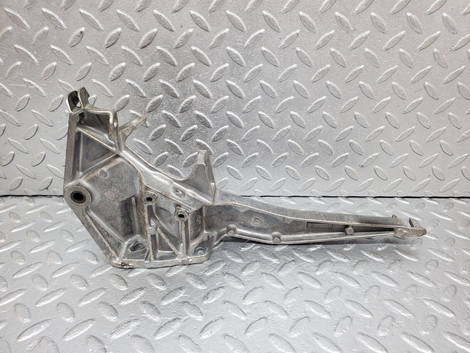 45579 Mercedes-Benz W126 420SE Brake Pedal Bracket 1262902419