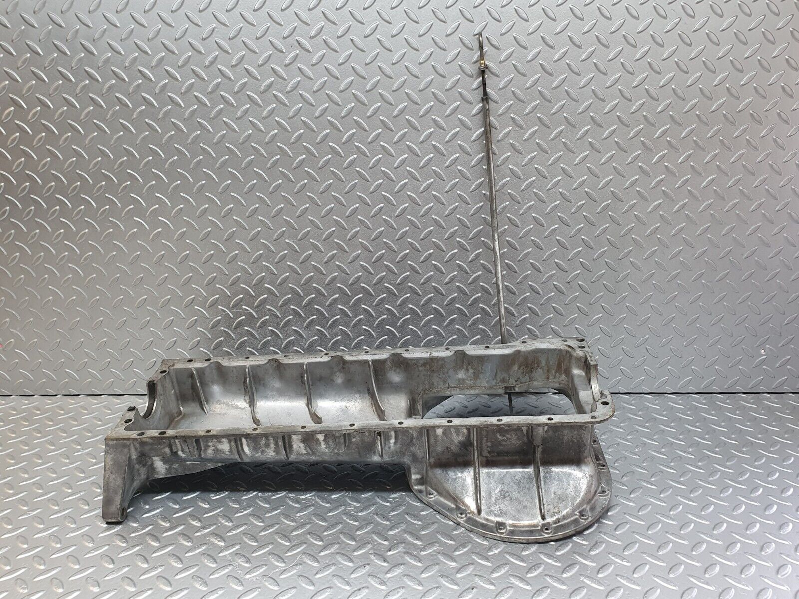 43454 Mercedes-Benz W108 280SE Oil Pan Oil Sump & Dipstick 1080140602