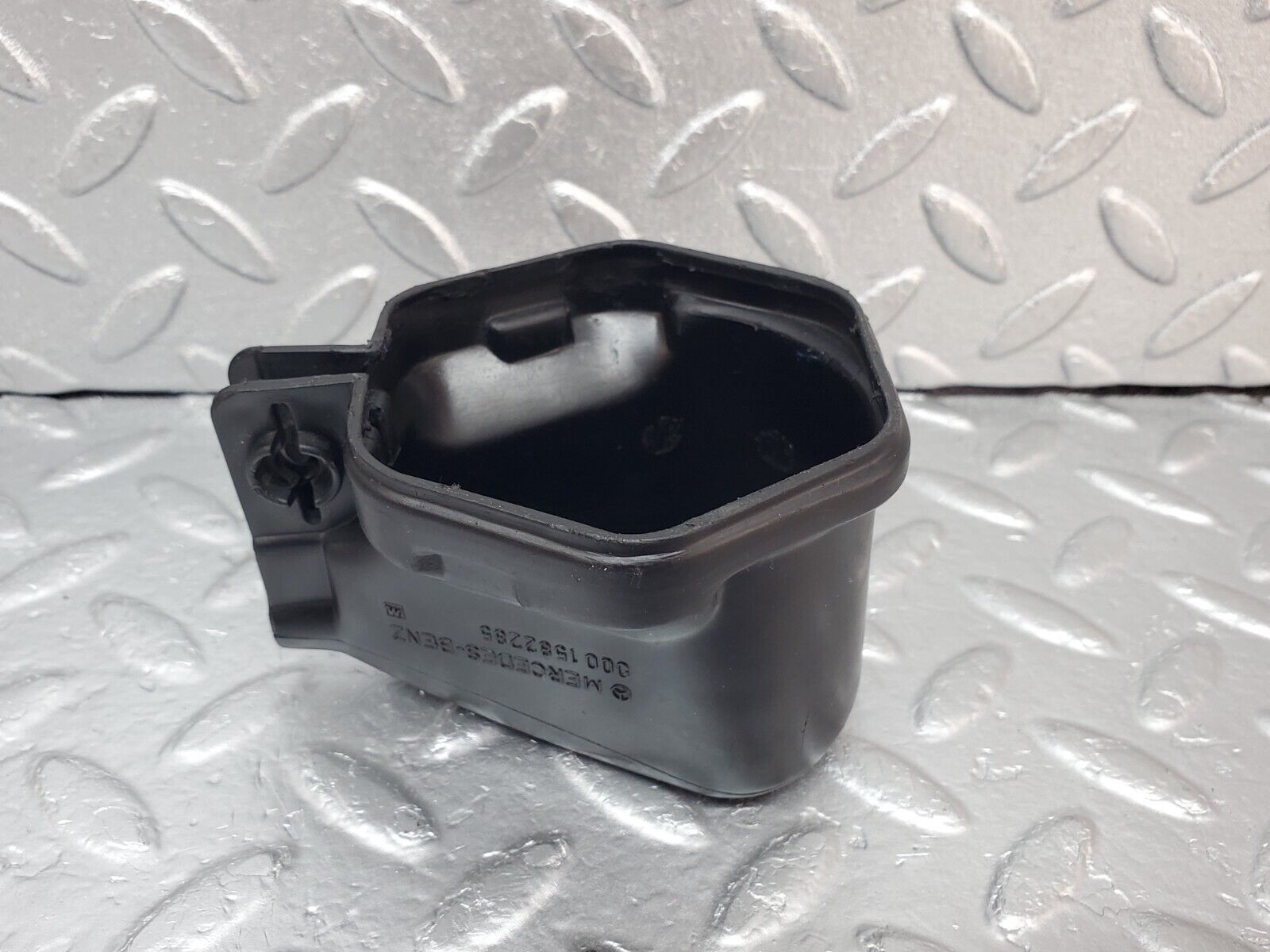 45070 Mercedes-Benz R129 300SL Coupe Ignition Coil Cover Cap 0001582285