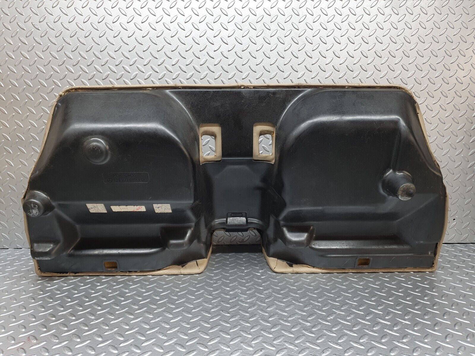 42418 Mercedes-Benz R129 320SL Coupe Rear Seat Beige Leather 1299220101 129920020