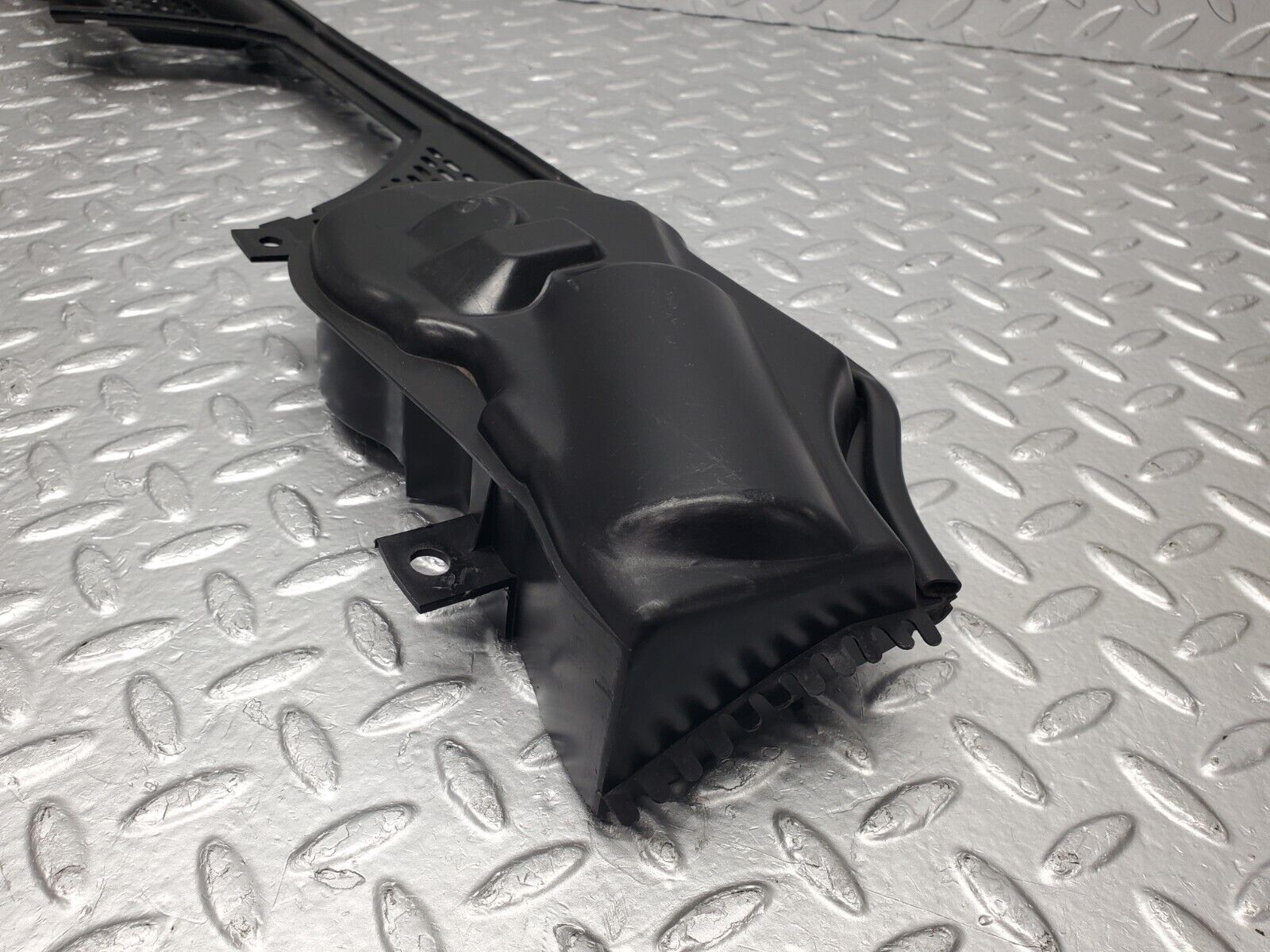 46880 Mercedes-Benz R129 320SL Coupe Windscreen Wiper Motor Cover Panel