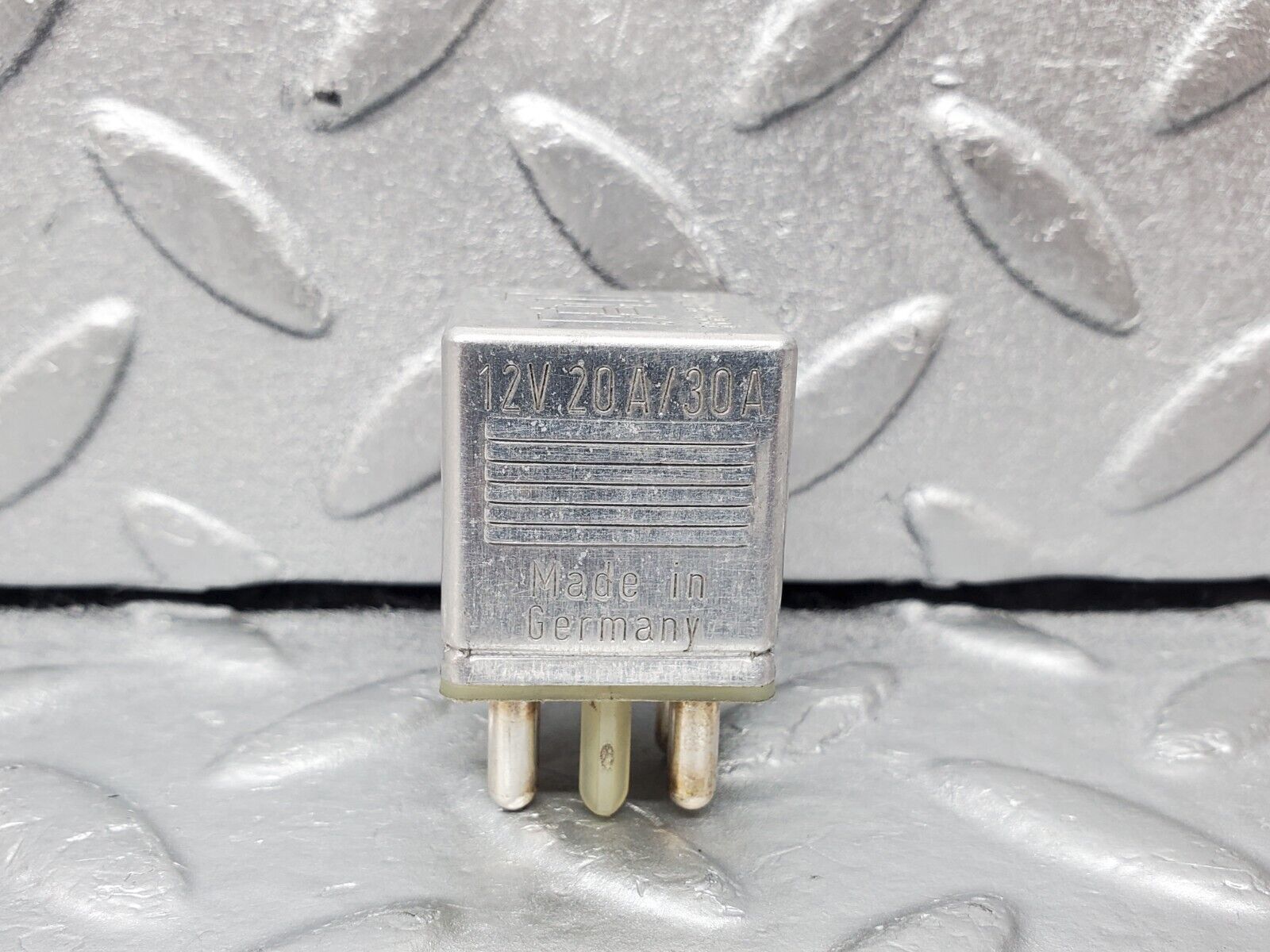 45536 Mercedes-Benz W126 420SE Multi Purpose Relay 0015420219