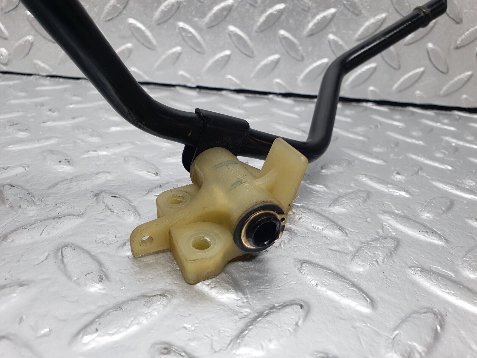 42815 Mercedes-Benz W201 190 2.0L Accelerator Pedal Linkage 2013010218