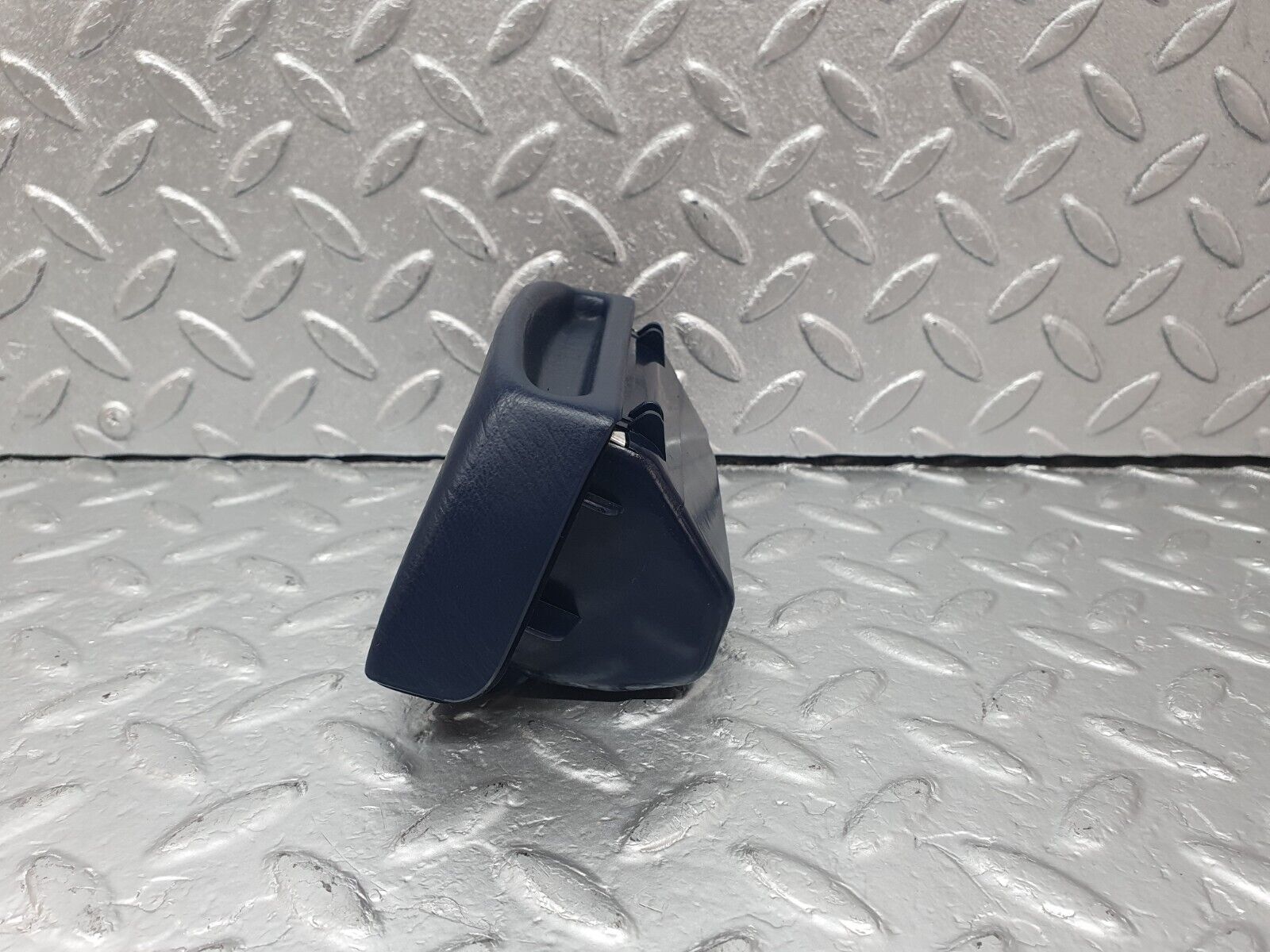 42700 Mercedes-Benz W201 190 2.0L Rear Ashtray Blue