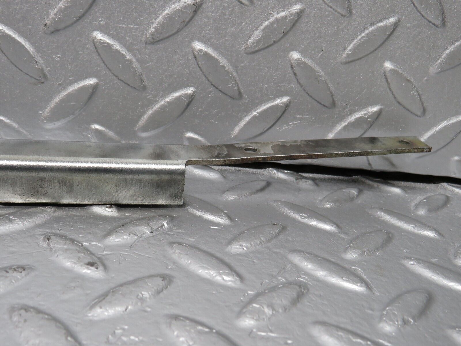 39907 Mercedes-Benz R107 350SL Left Door Window Channel