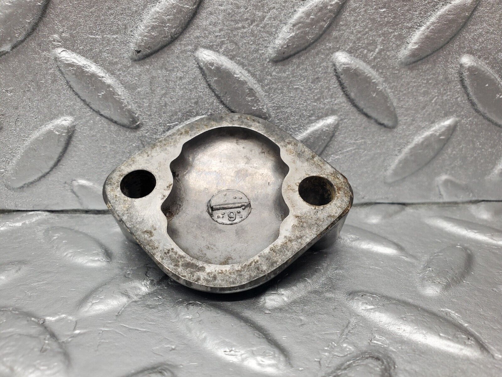 46701 Mercedes-Benz C123 280CE Coupe Engine Fuel Pump Cover 1140110032