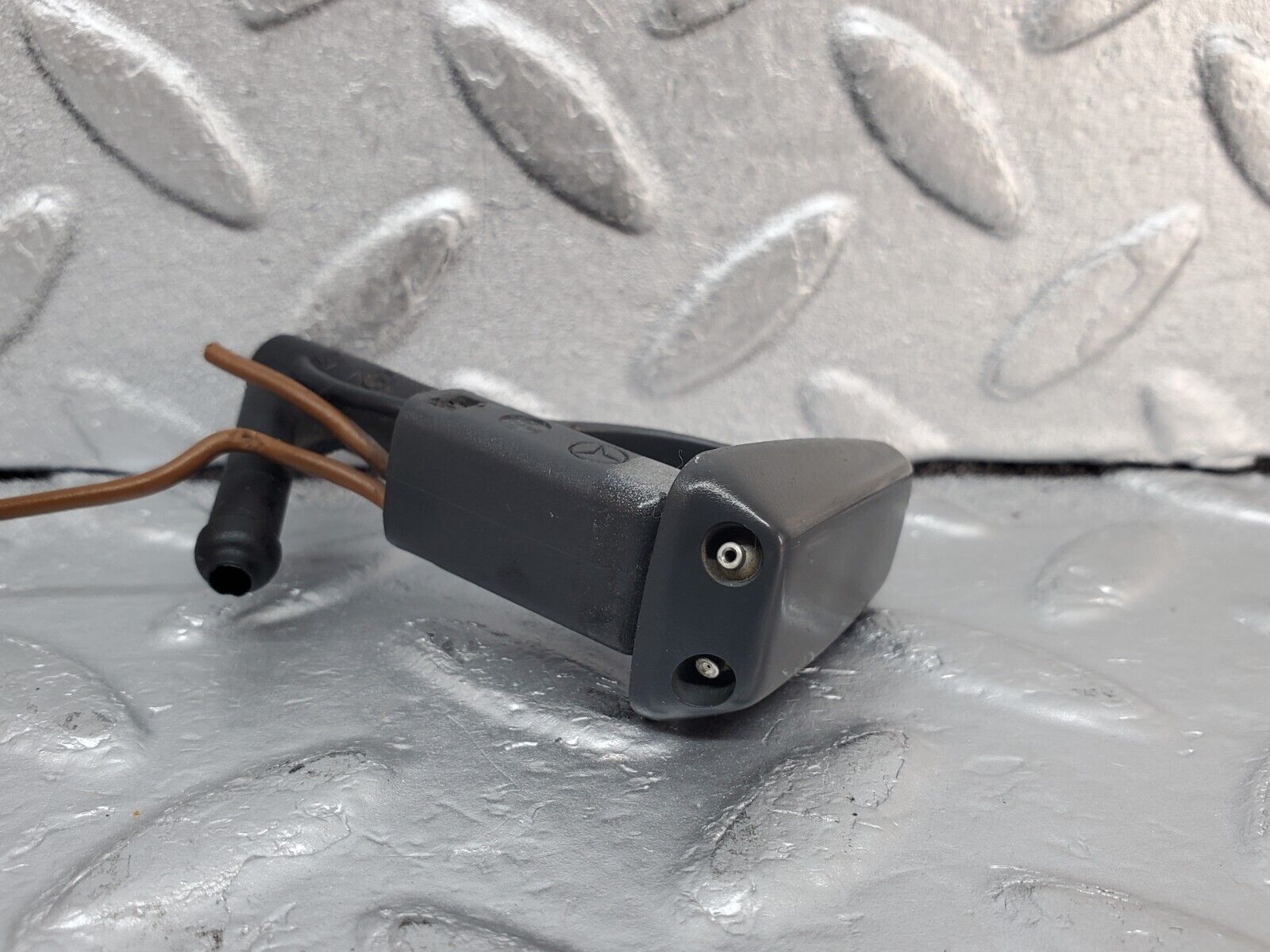 45233 Mercedes-Benz R129 300SL Coupe Windscreen Washer Nozzle 0155459928