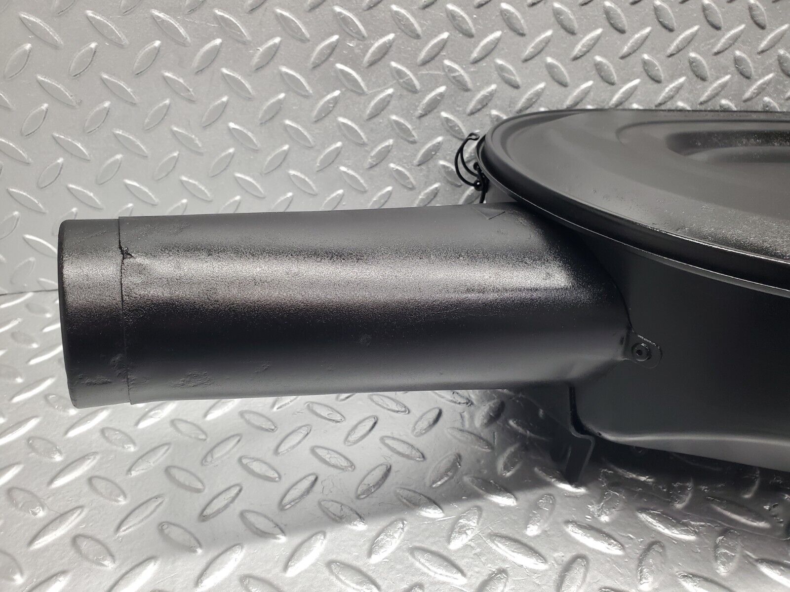 46364 Mercedes-Benz C123 280CE Coupe Air Filter Box Housing 0110949702 0010948904