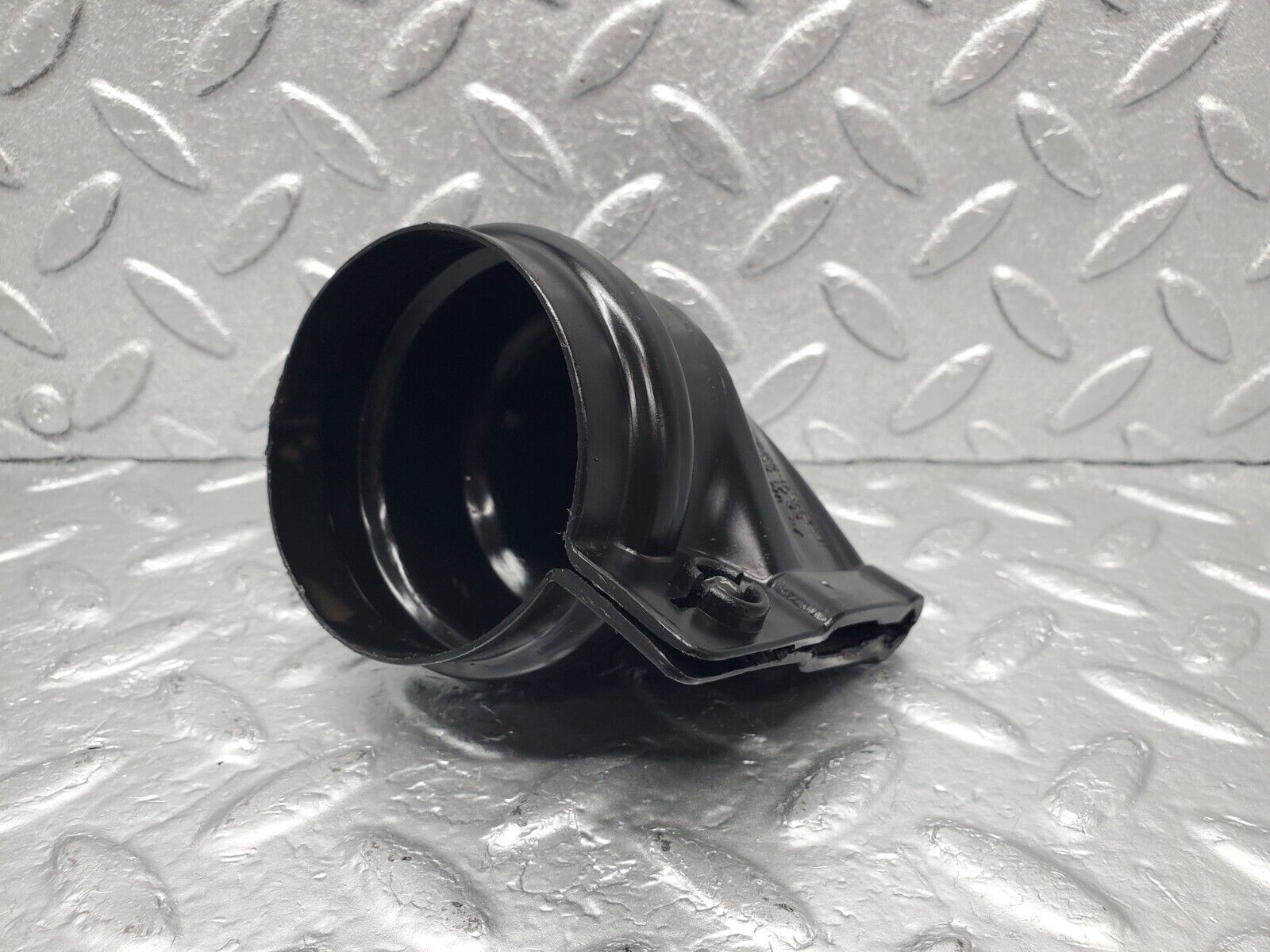 46424 Mercedes-Benz C123 280CE Coupe Ignition Coil Protective Cap 0001581785