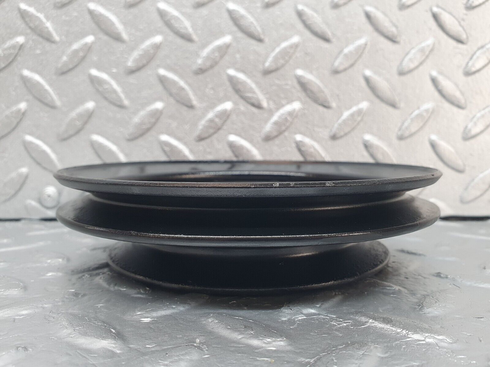 44224 Mercedes-Benz C123 230CE Coupe Crankshaft Pulley 1020320404