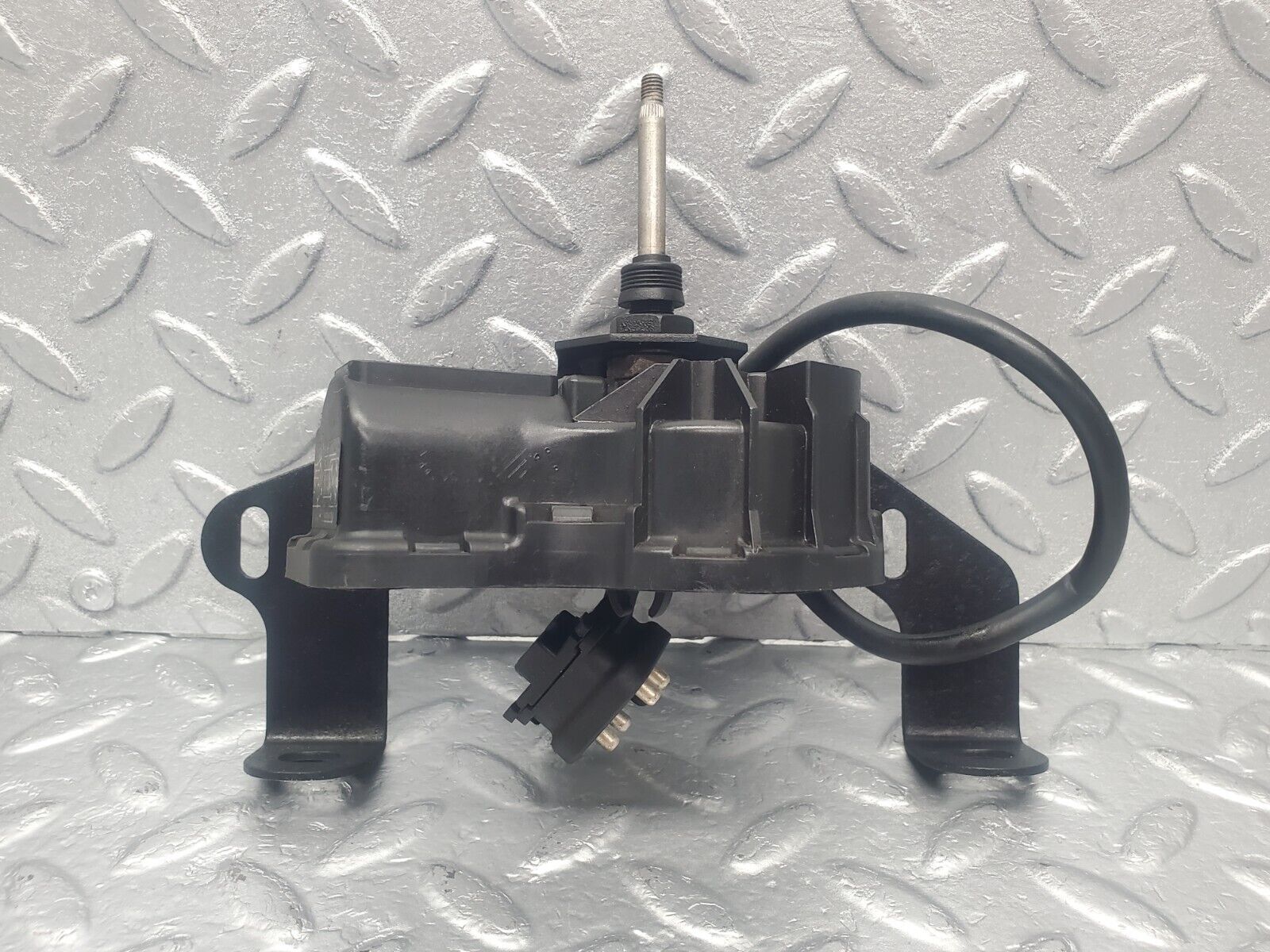 46034 Mercedes-Benz W126 420SE Headlight Wiper Motor Bosch Right 1268205242 0390206838