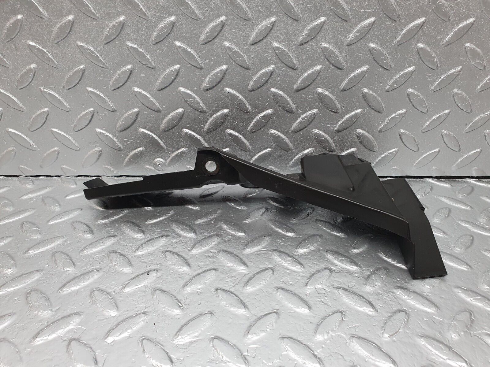 41956 Mercedes-Benz W202 C200 Radiator Support Baffle 2025054088