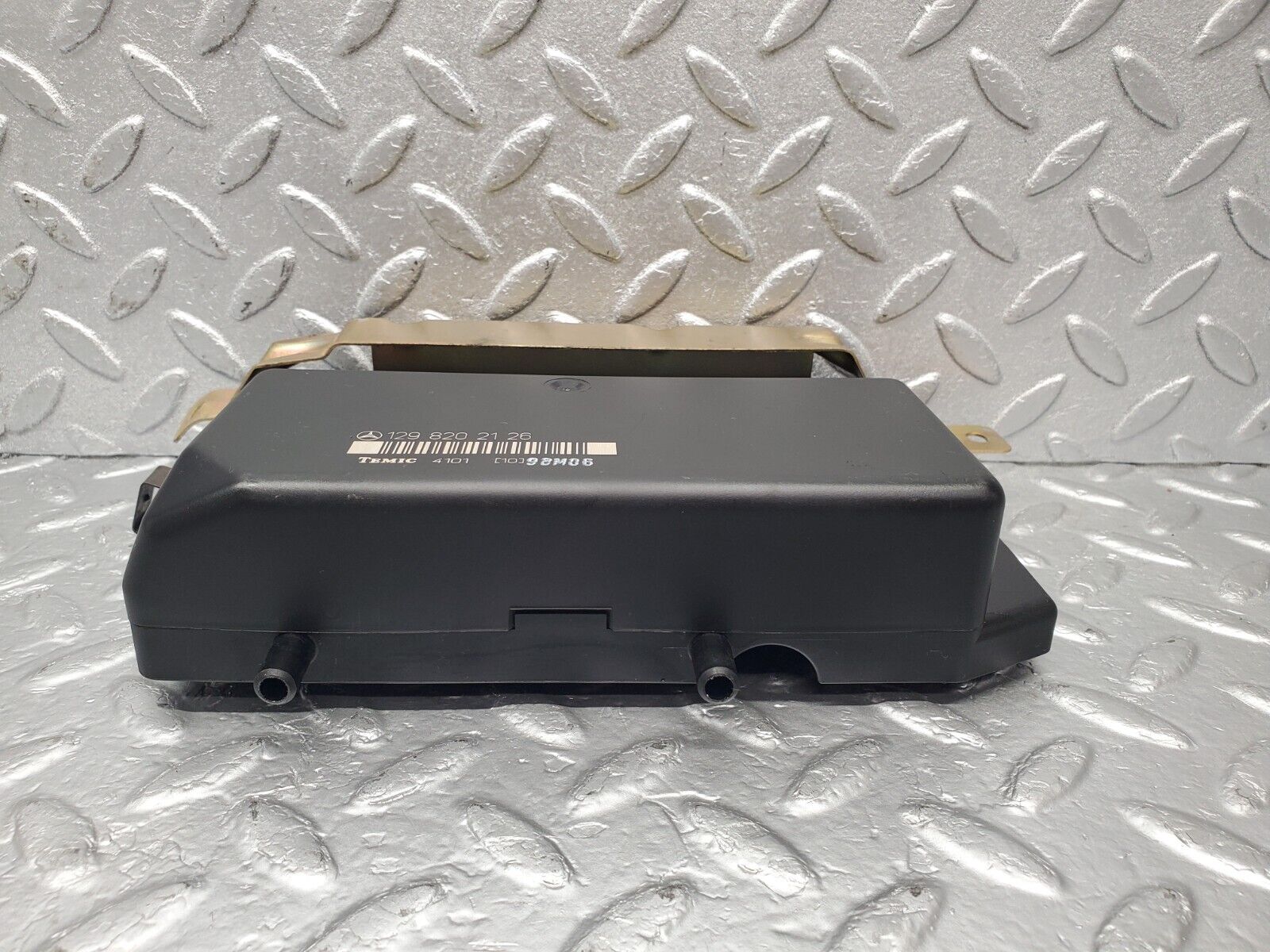 46795 Mercedes-Benz R129 320SL Coupe Seat Control Unit 1298202126