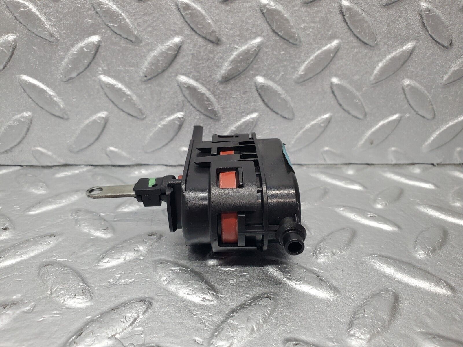 46998 Mercedes-Benz R129 320SL Coupe Heater Box Vacuum Actuator