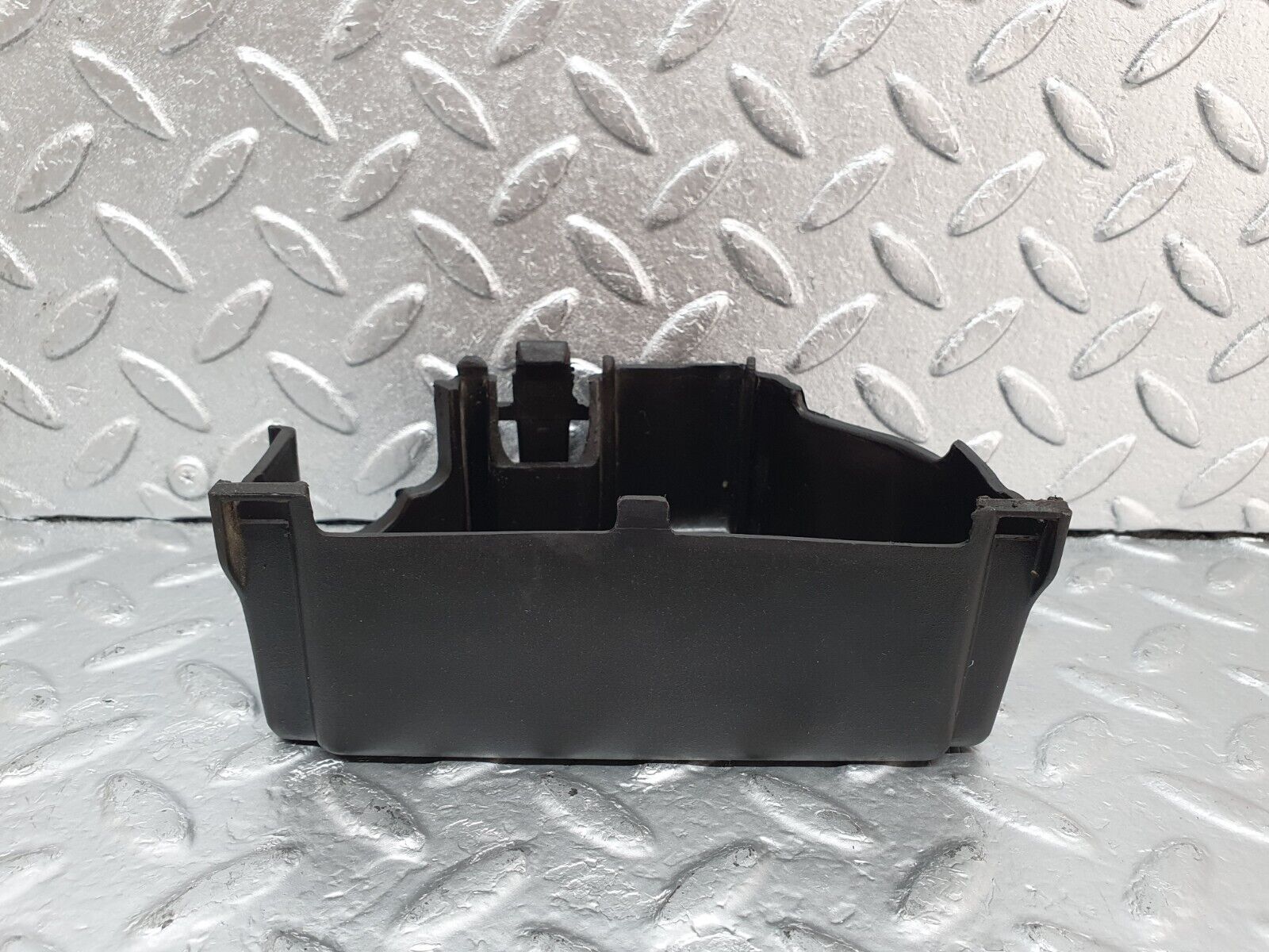 44137 Mercedes-Benz C123 230CE Coupe Fuse Box Relay Cover 1235450146