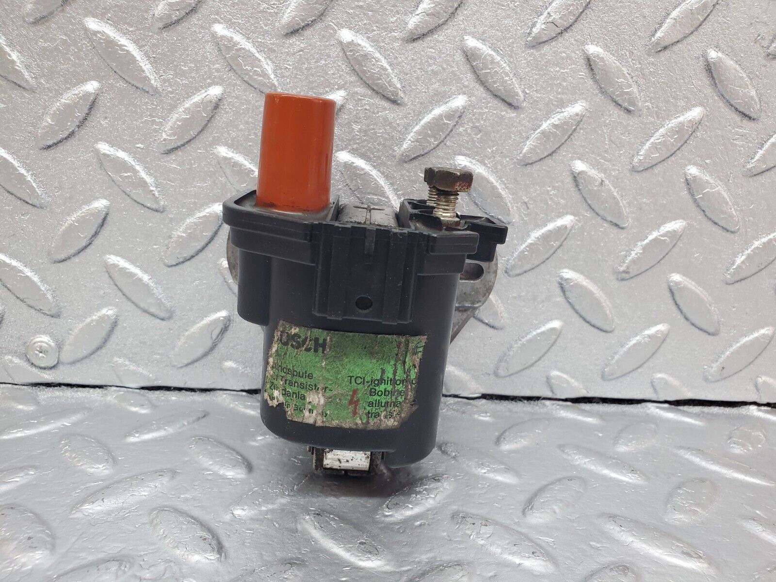 45778 Mercedes-Benz W126 420SE Ignition Coil 0001585603 0221501374