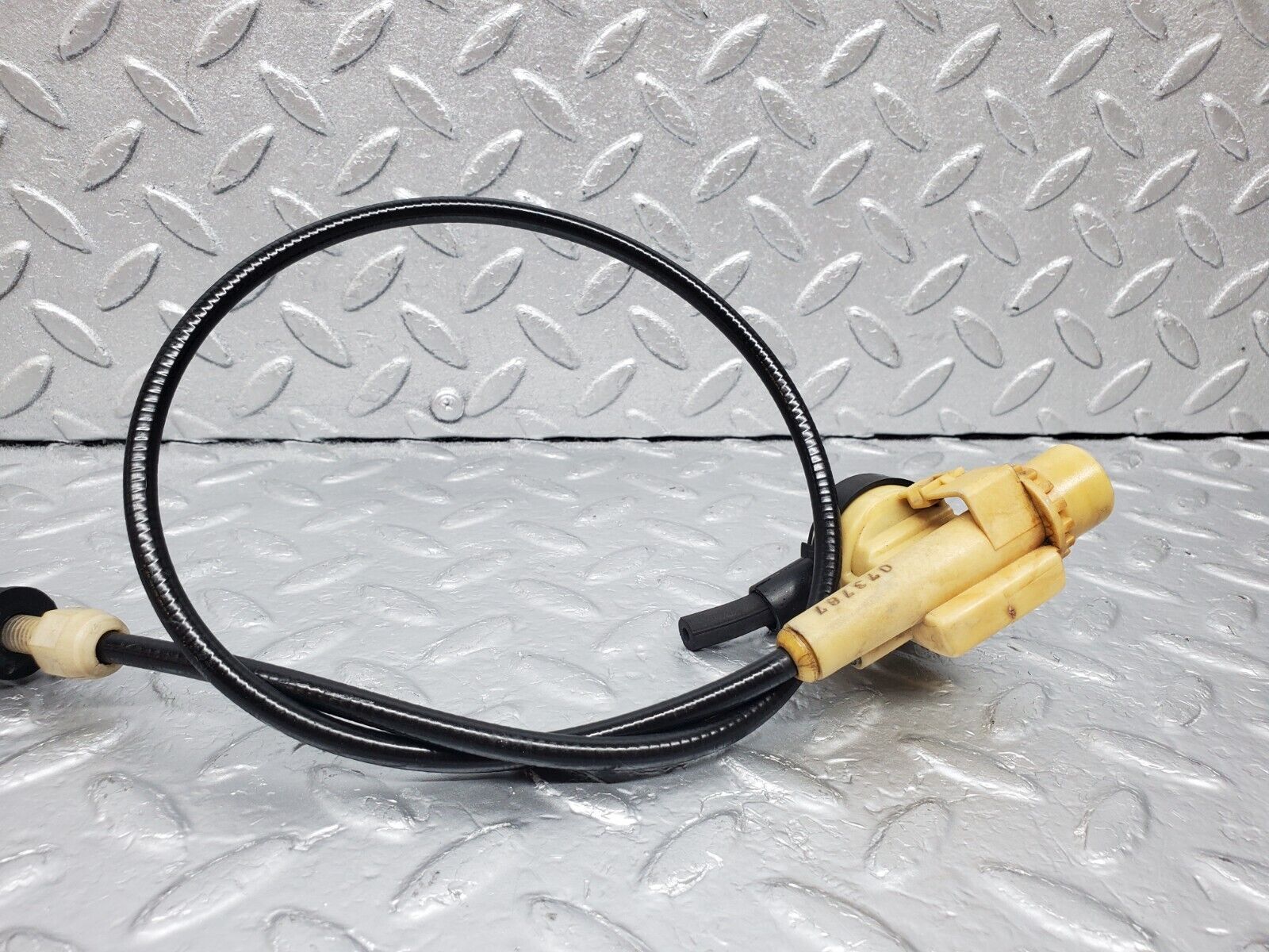 45497 Mercedes-Benz W124 260E Automatic Gearbox Cable 722.409