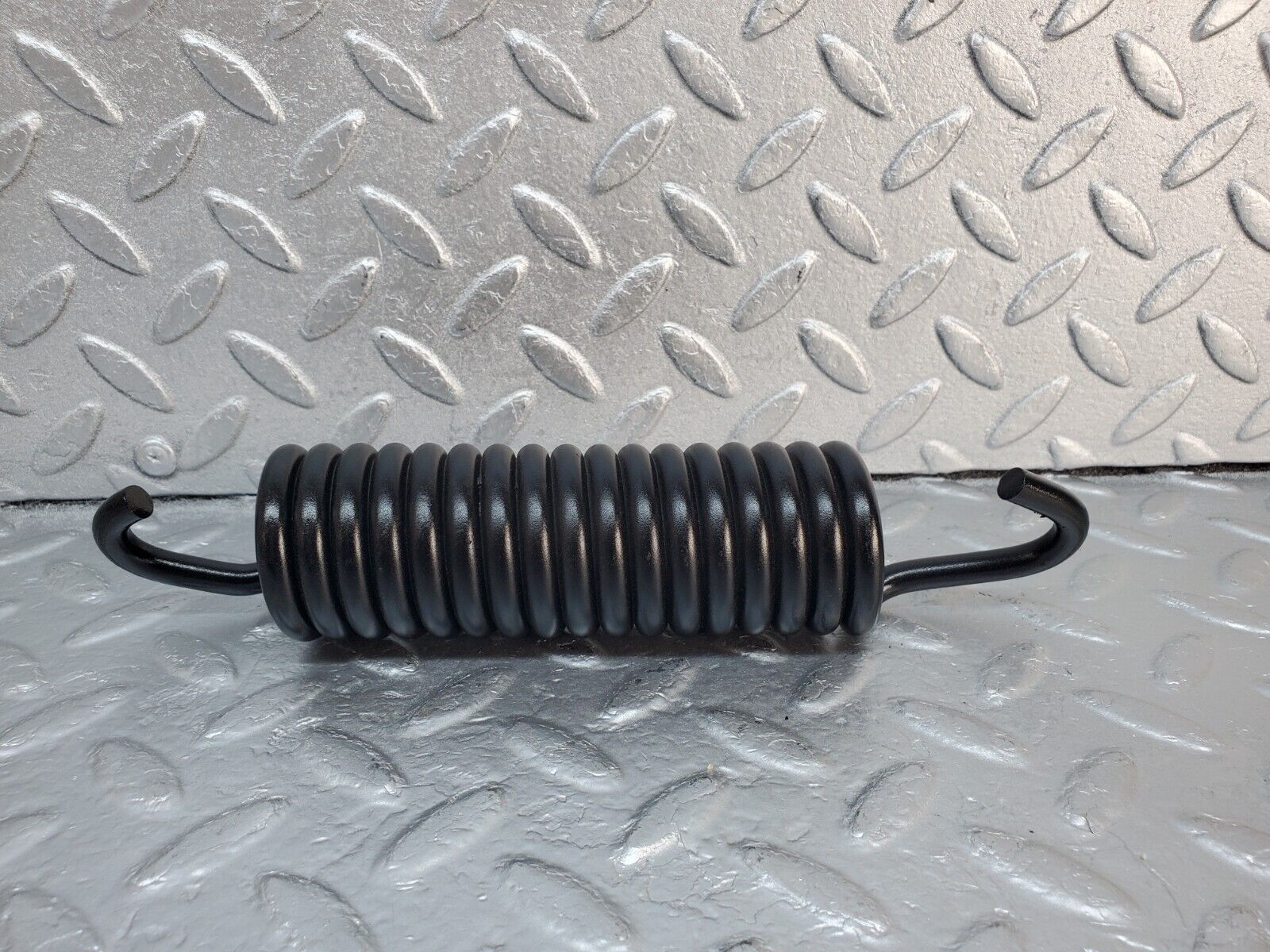 45951 Mercedes-Benz W126 420SE Bonnet Hinge Spring