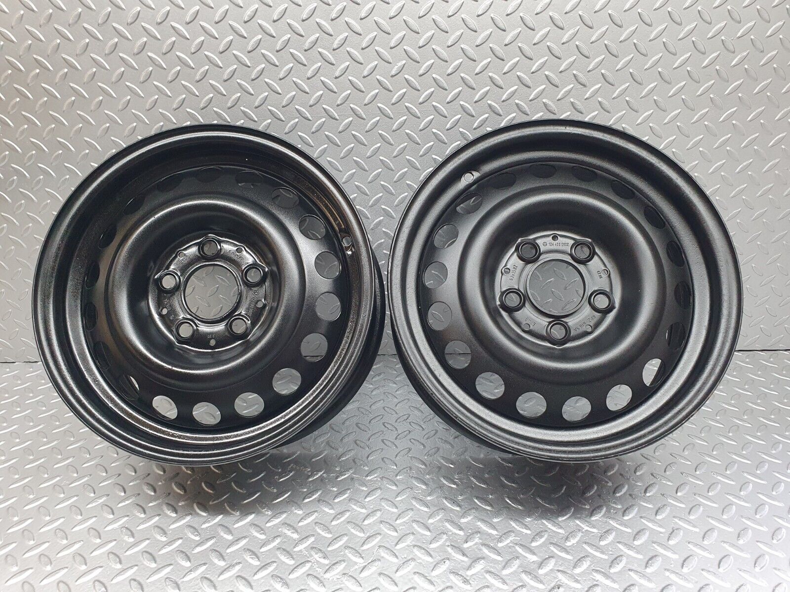 43428 Mercedes-Benz W201 190 Steel Wheel Set 6Jx15H2 ET49 1244000602