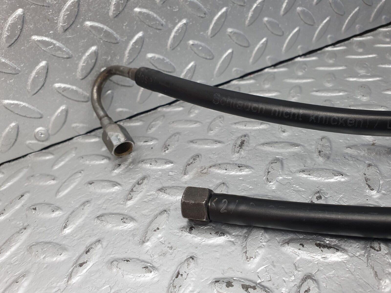 42525 Mercedes-Benz R129 320SL Coupe Fuel Hose Pipe