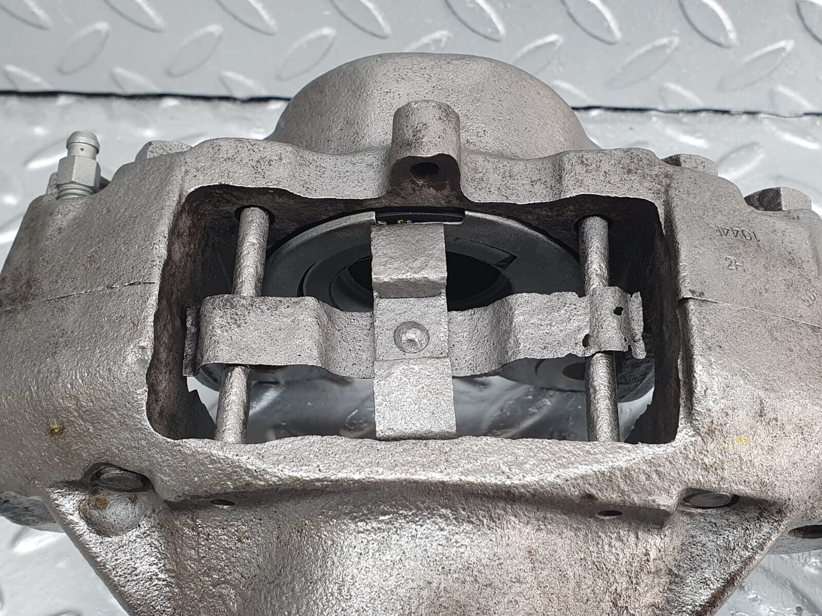 43624 Mercedes-Benz C123 230CE Coupe Front Brake Caliper Pair ATE 60