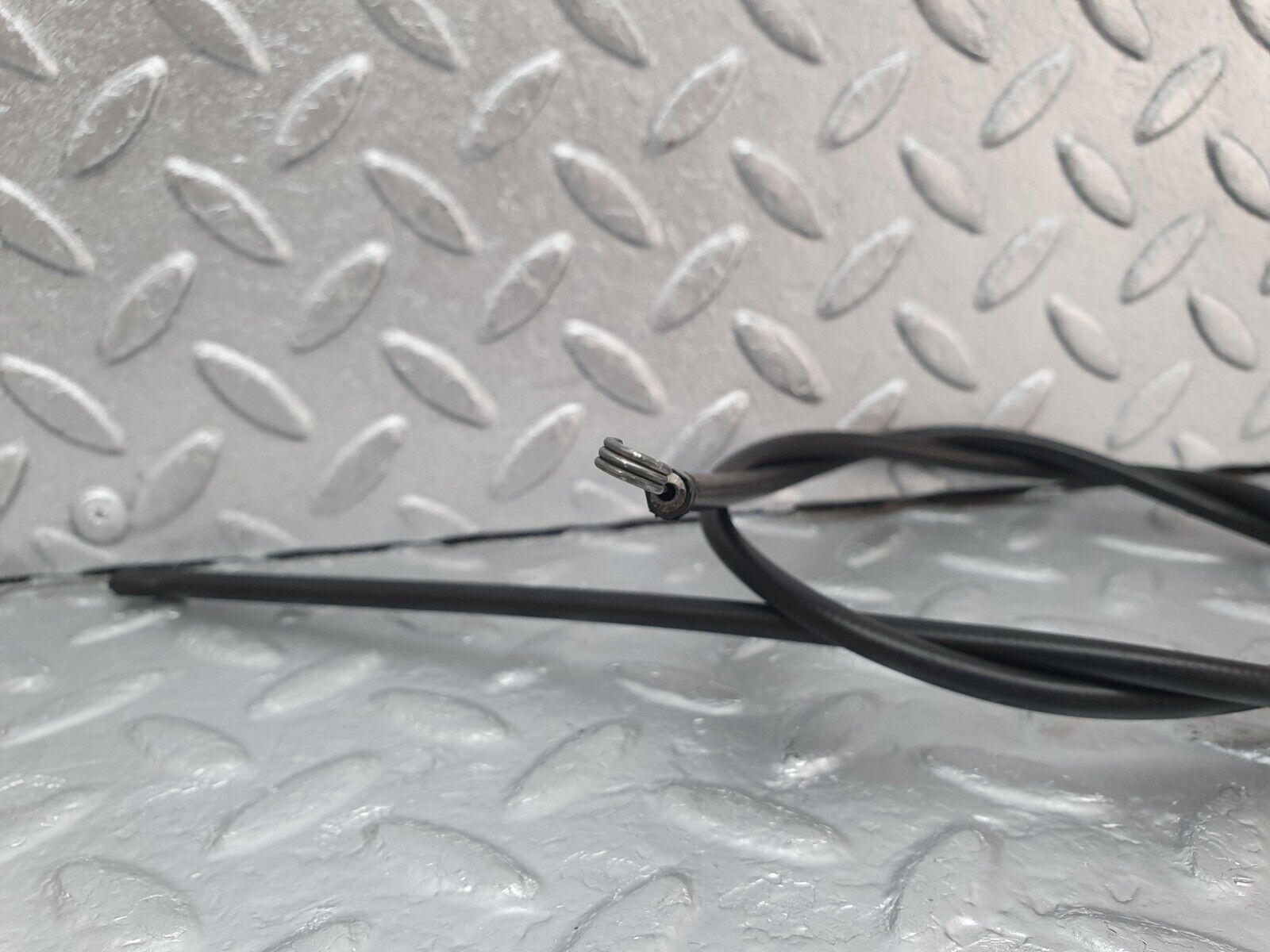 43766 Mercedes-Benz C126 380SEC Coupe Heater Control Cable